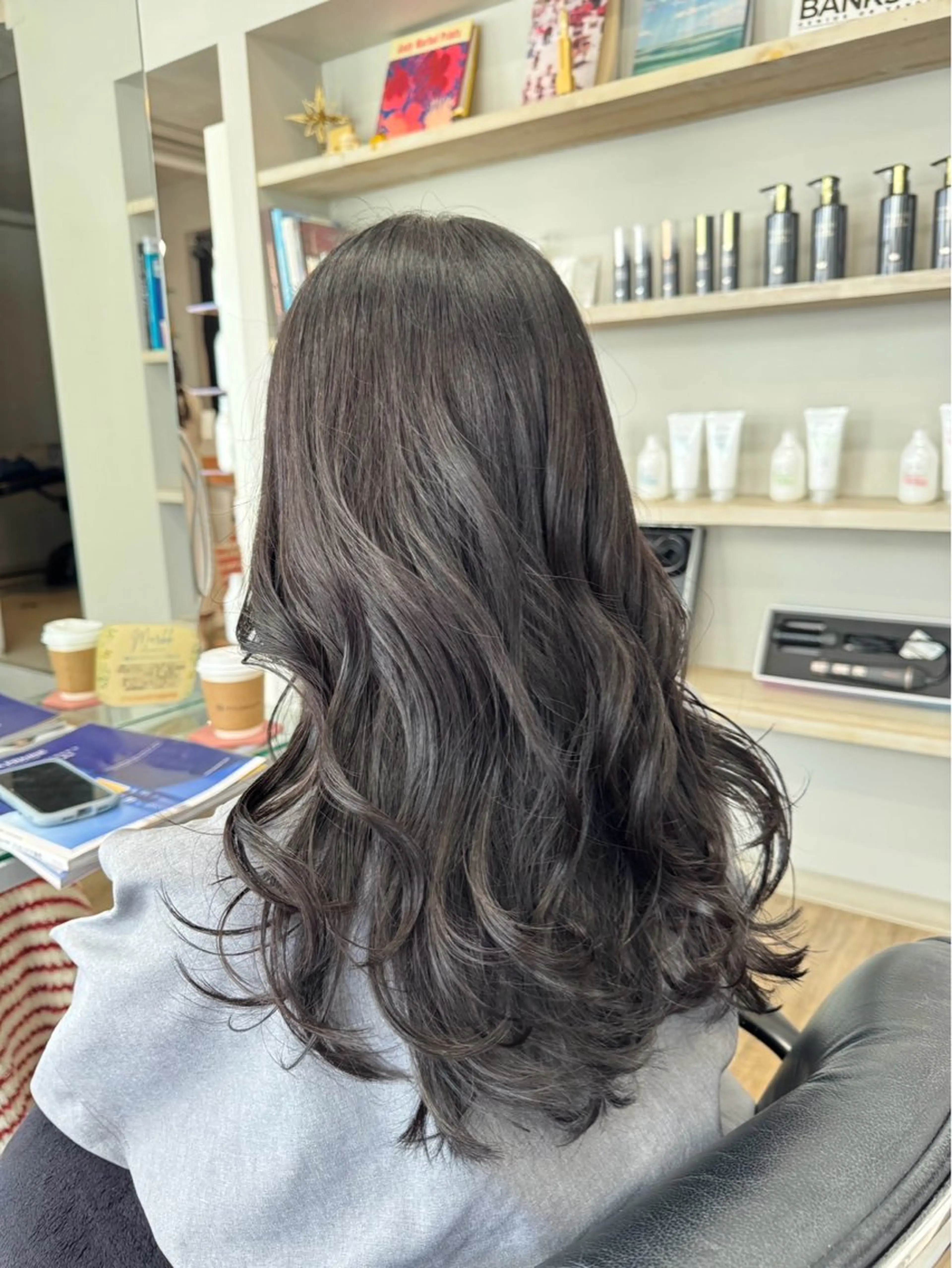 《平日19:00​〜​のご案内》🤎透明感カラー＋バイカルテトリートメント🤎の写真