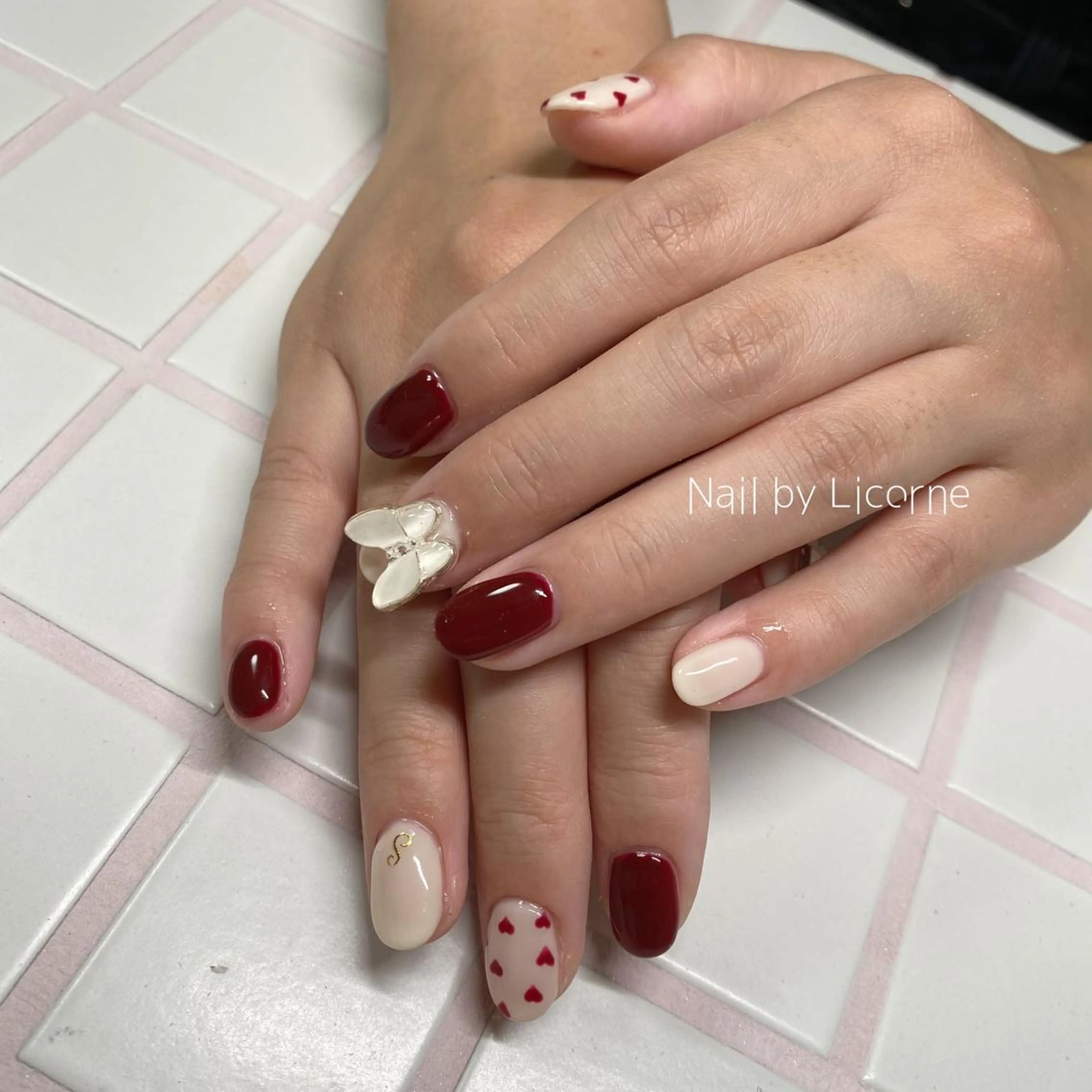 ネイル アートネイル オーロラネイル フレンチネイル 氷ネイル・うるうるネイル マグネットネイル ハンドネイル Nail by Licorneのネイルデザイン