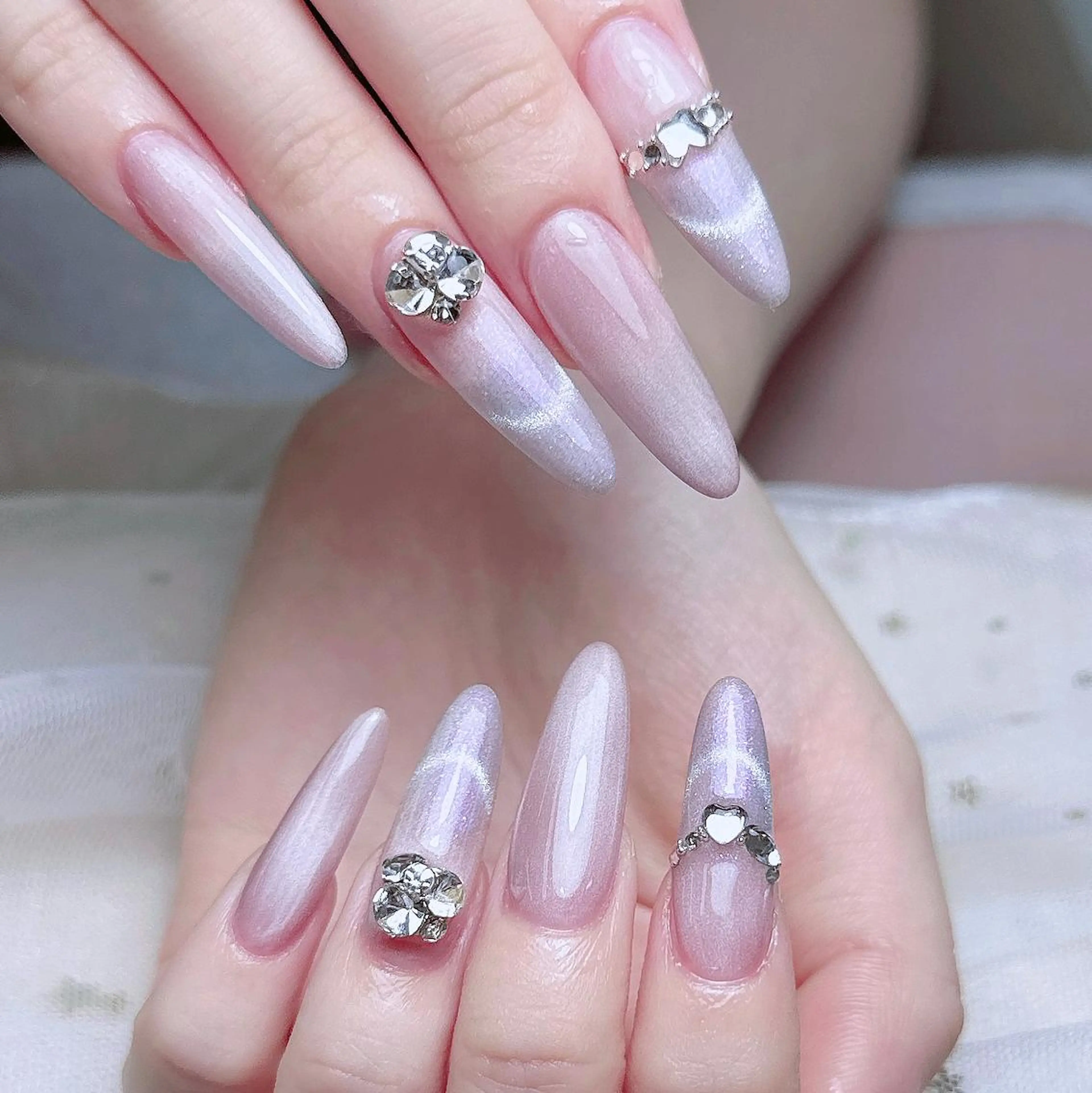 ネイル queens nailsalonのネイルデザイン
