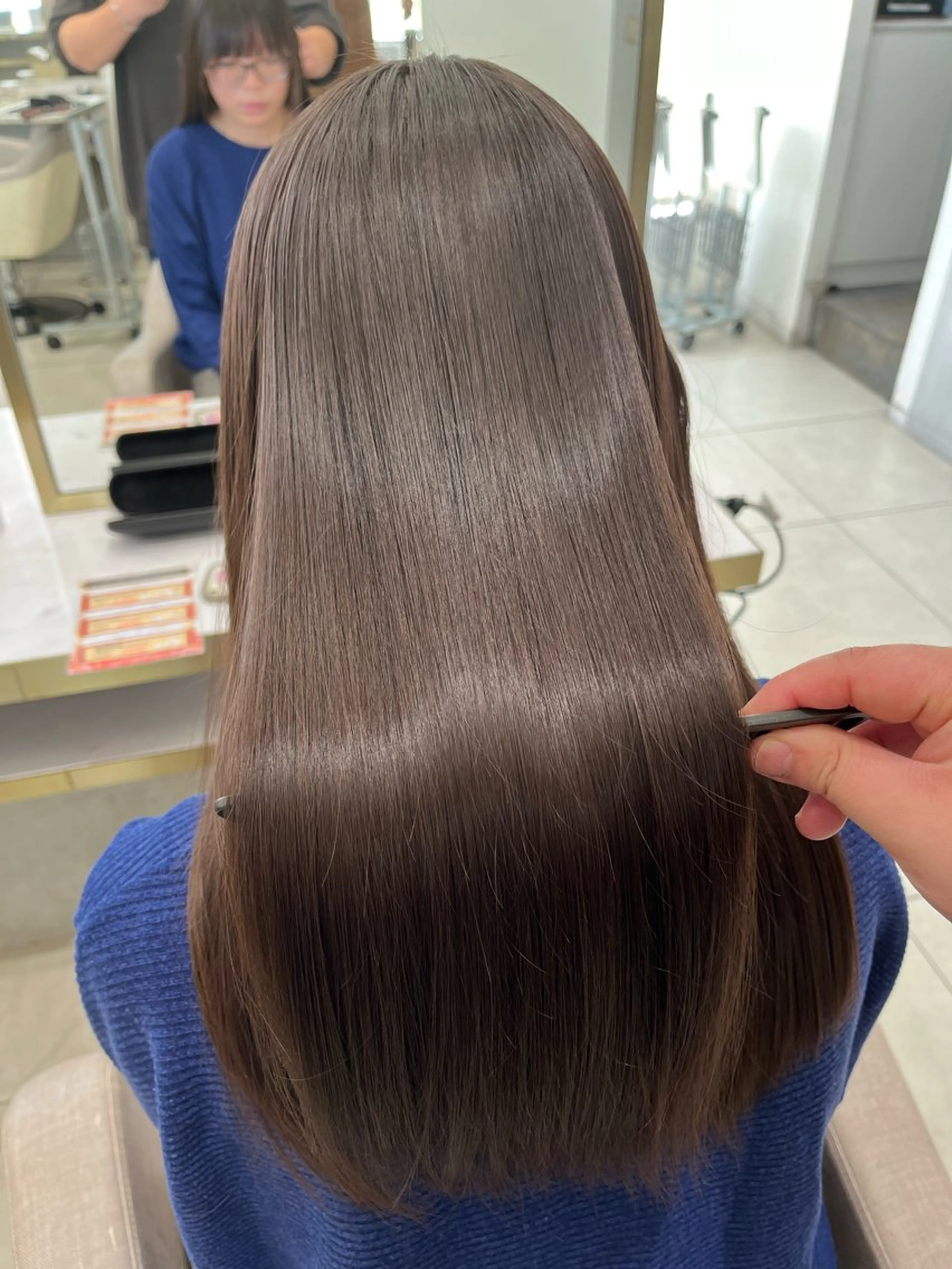 ロング 吹田 駿 髪質改善縮毛矯正のヘアスタイル