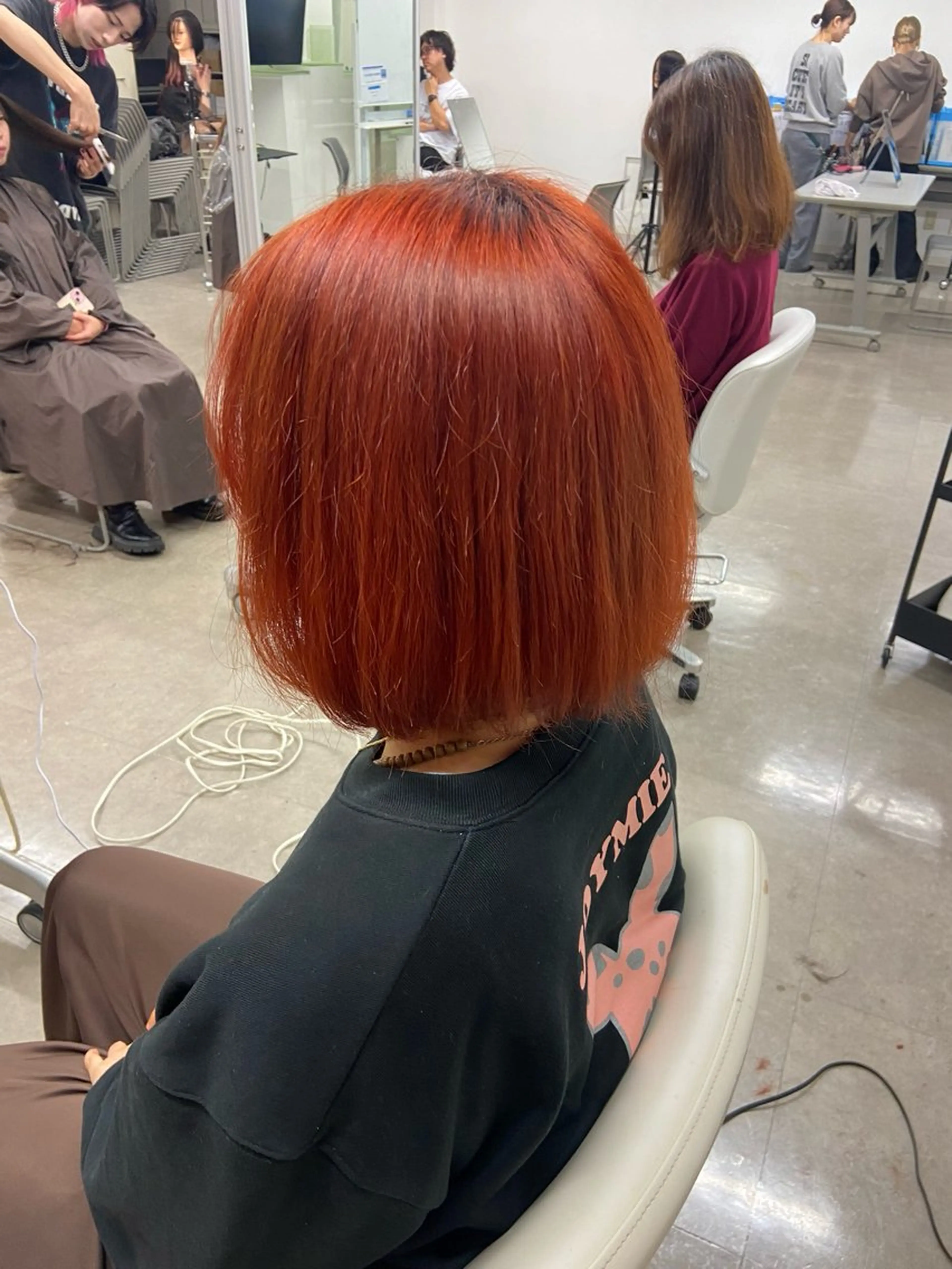 ミディアム カラー みなみ みずきのヘアスタイル