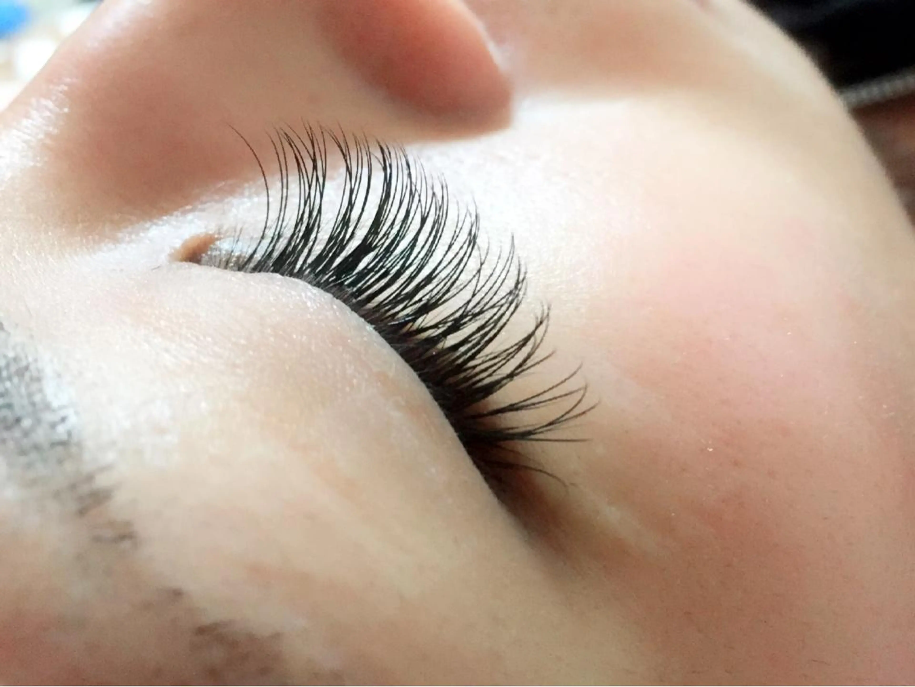 マツエク・マツパ Cカール 🥚sumire🥚 アイデザイナーの眉毛・アイブロウイメージ