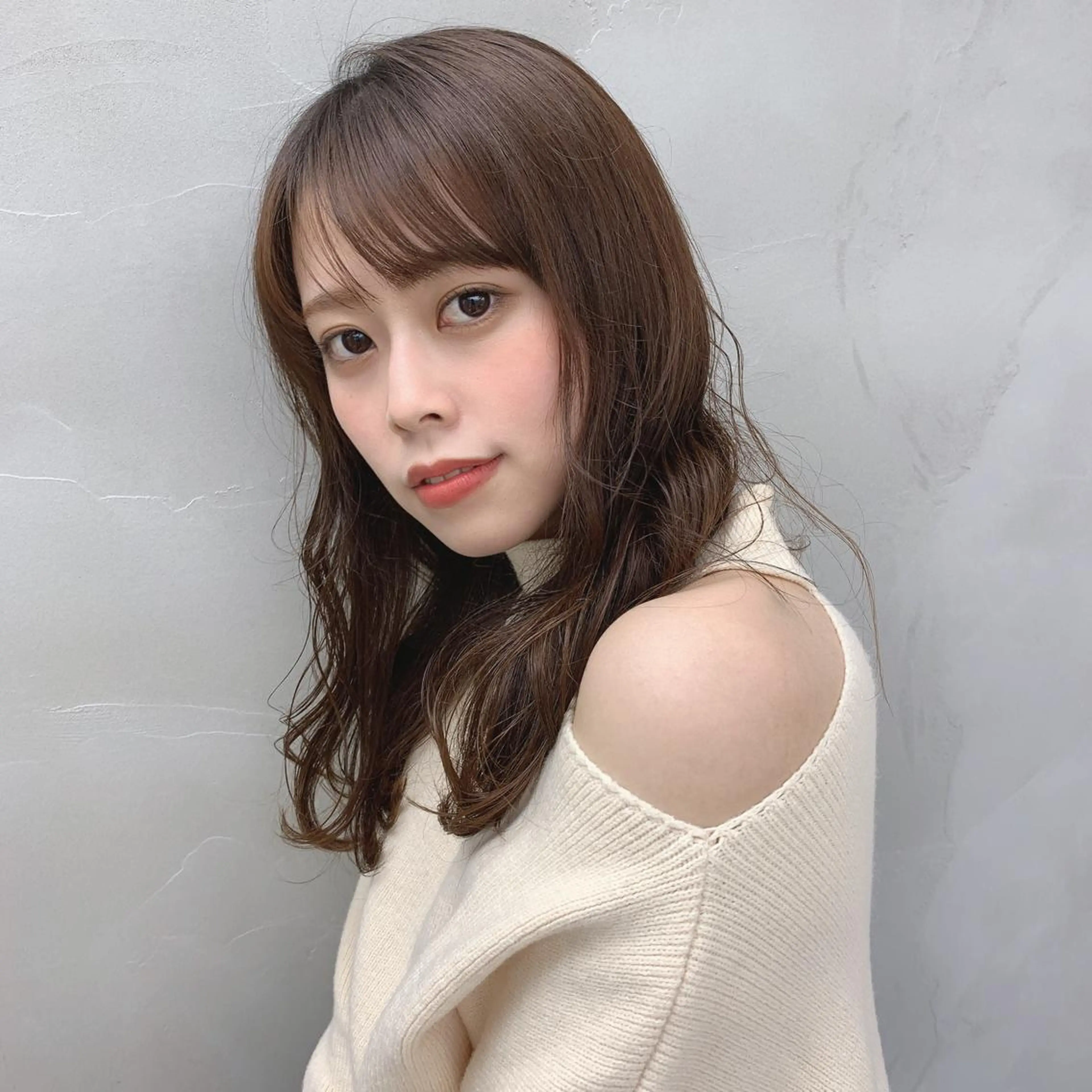 セミロング beautism clock所属・韓国風🇰🇷うる艶 レイヤー/海青🫧のヘアスタイル