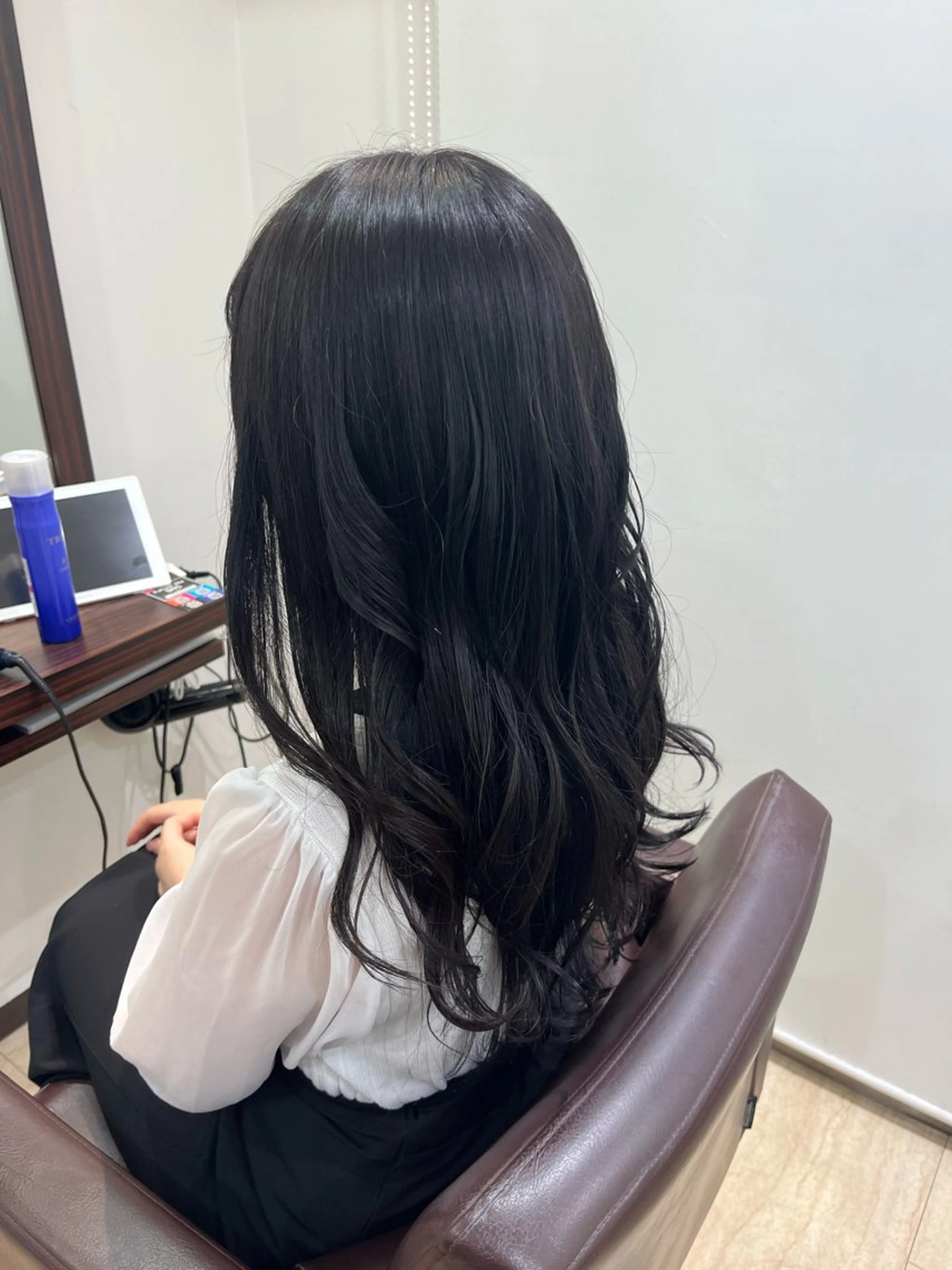 ロング カラー なかの ももかのヘアスタイル