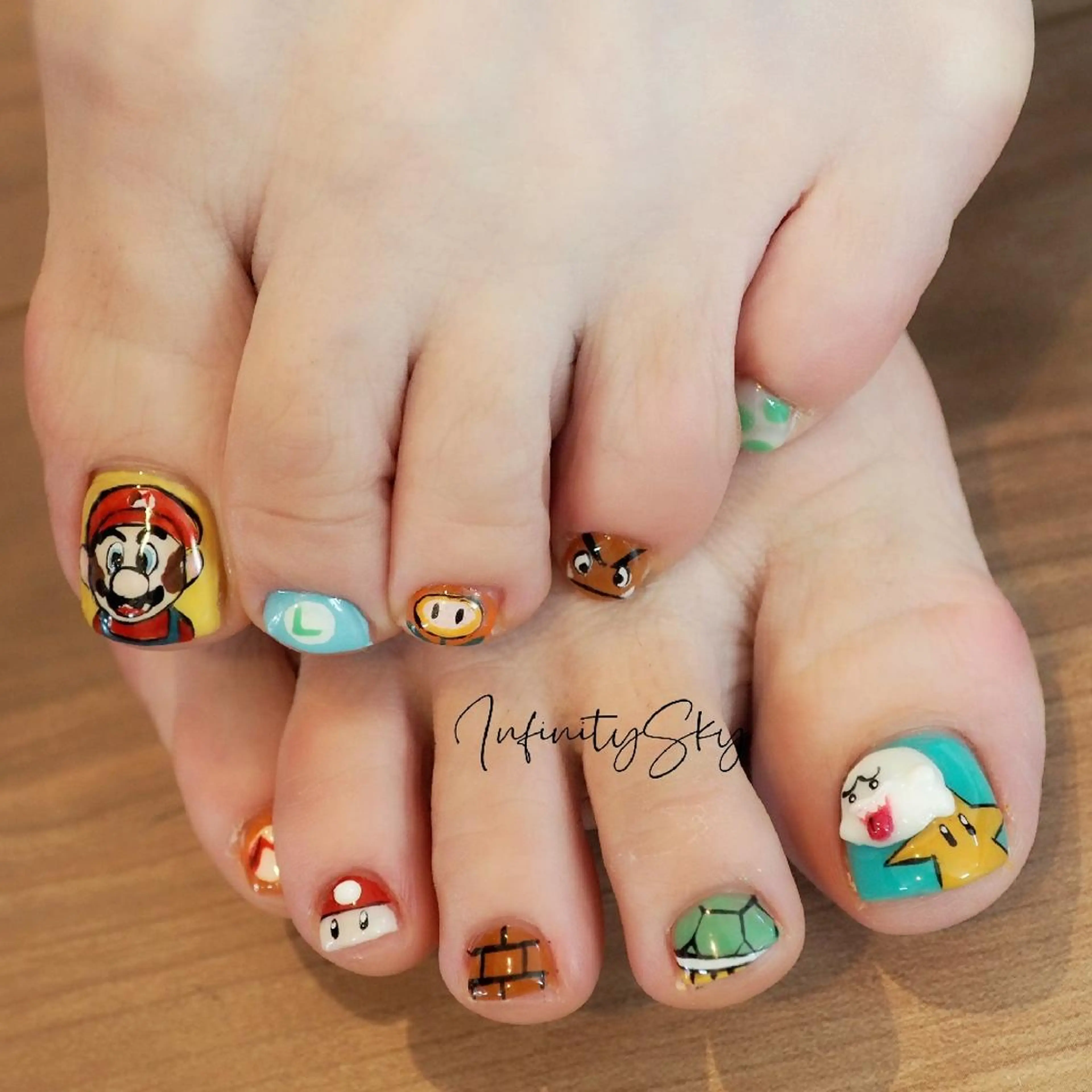 ネイル infinity skyのネイルデザイン