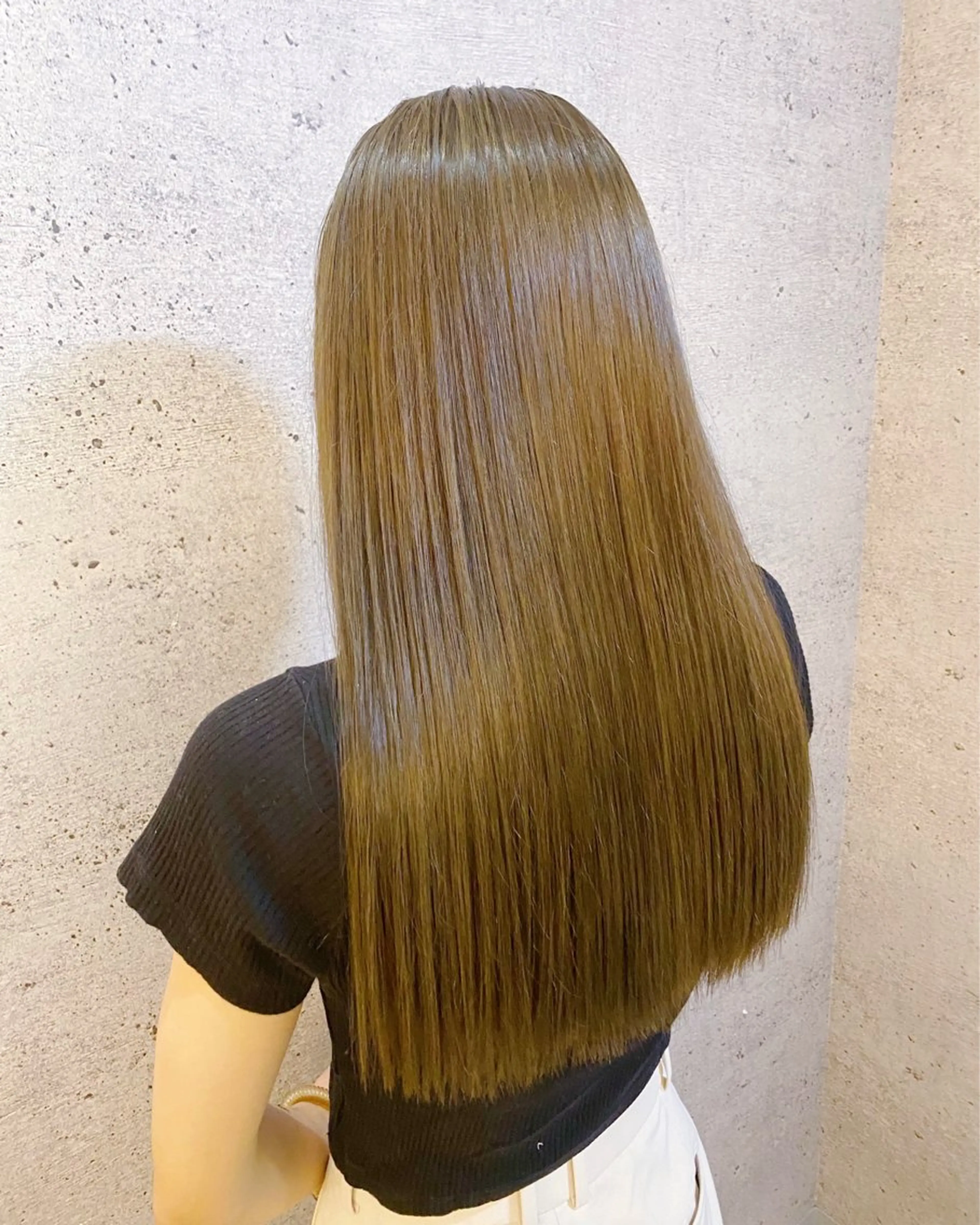 ロング カラー カット ヘアカラー トリートメント 久保 敏之のヘアスタイル