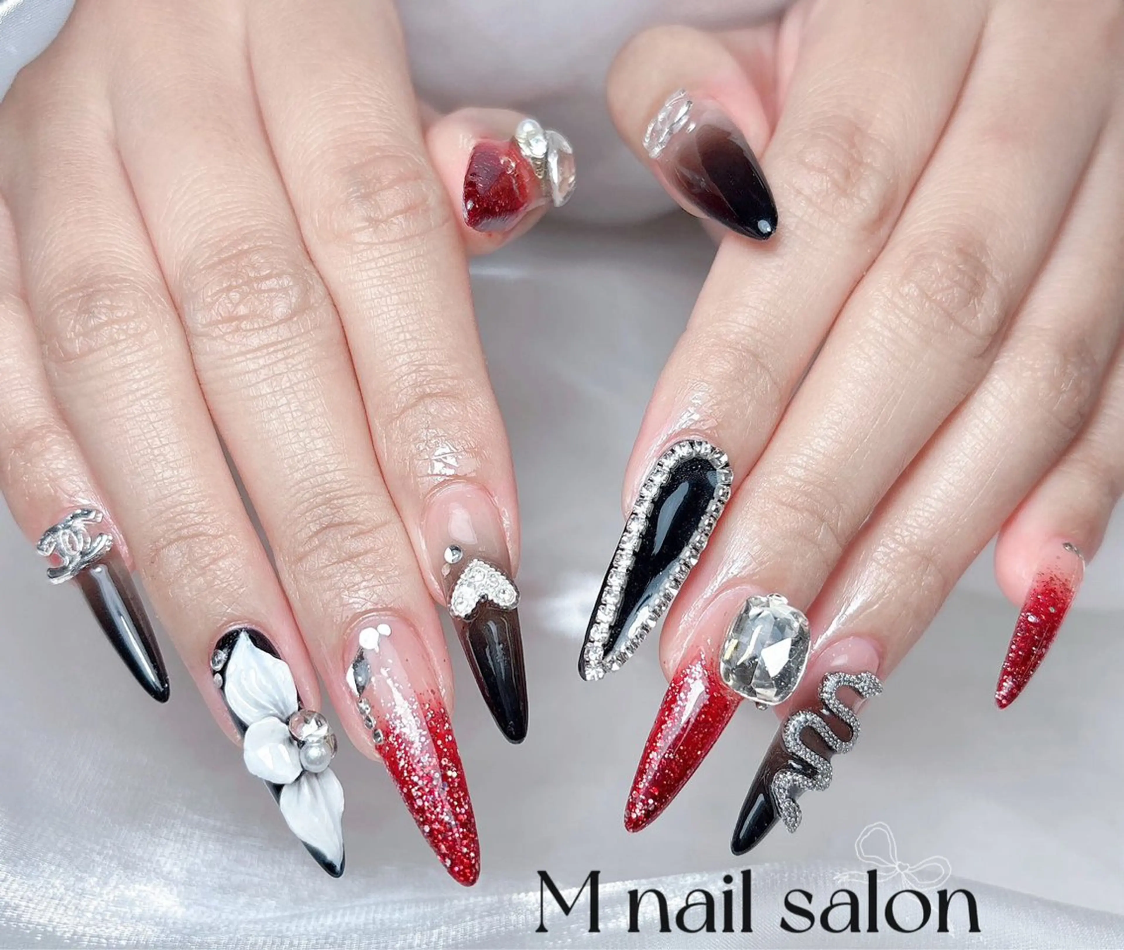 ネイル M🌷nail 長さだし専門店のネイルデザイン