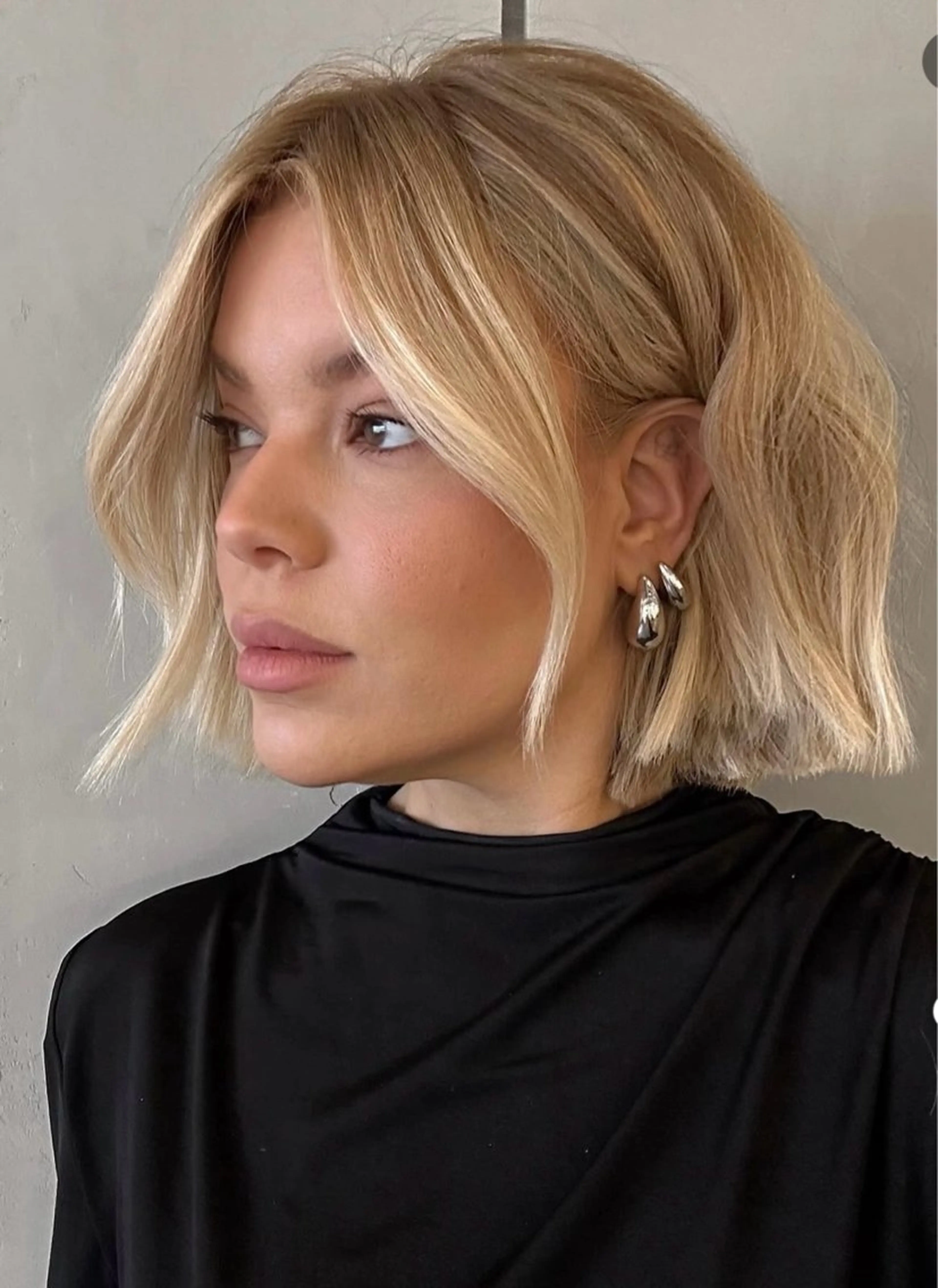 ミディアム カラー ミディアムパーマ ハイライトカラー ハイライト iCON TOKYO 海外風ヘア特化サロンのヘアスタイル