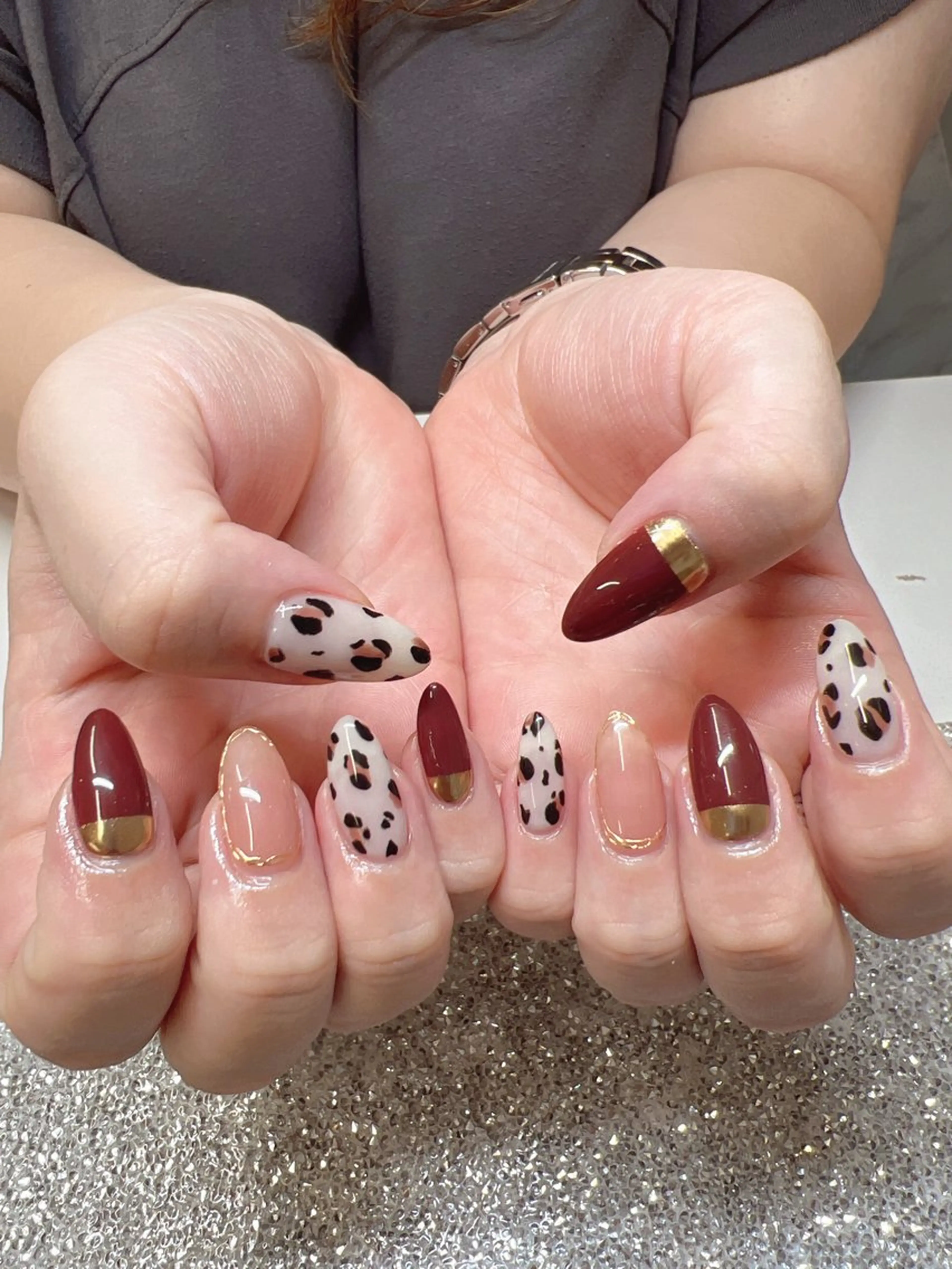 ネイル Guarendo錦糸町店所属・ガレンドウ 白澤 愛子のネイルデザイン