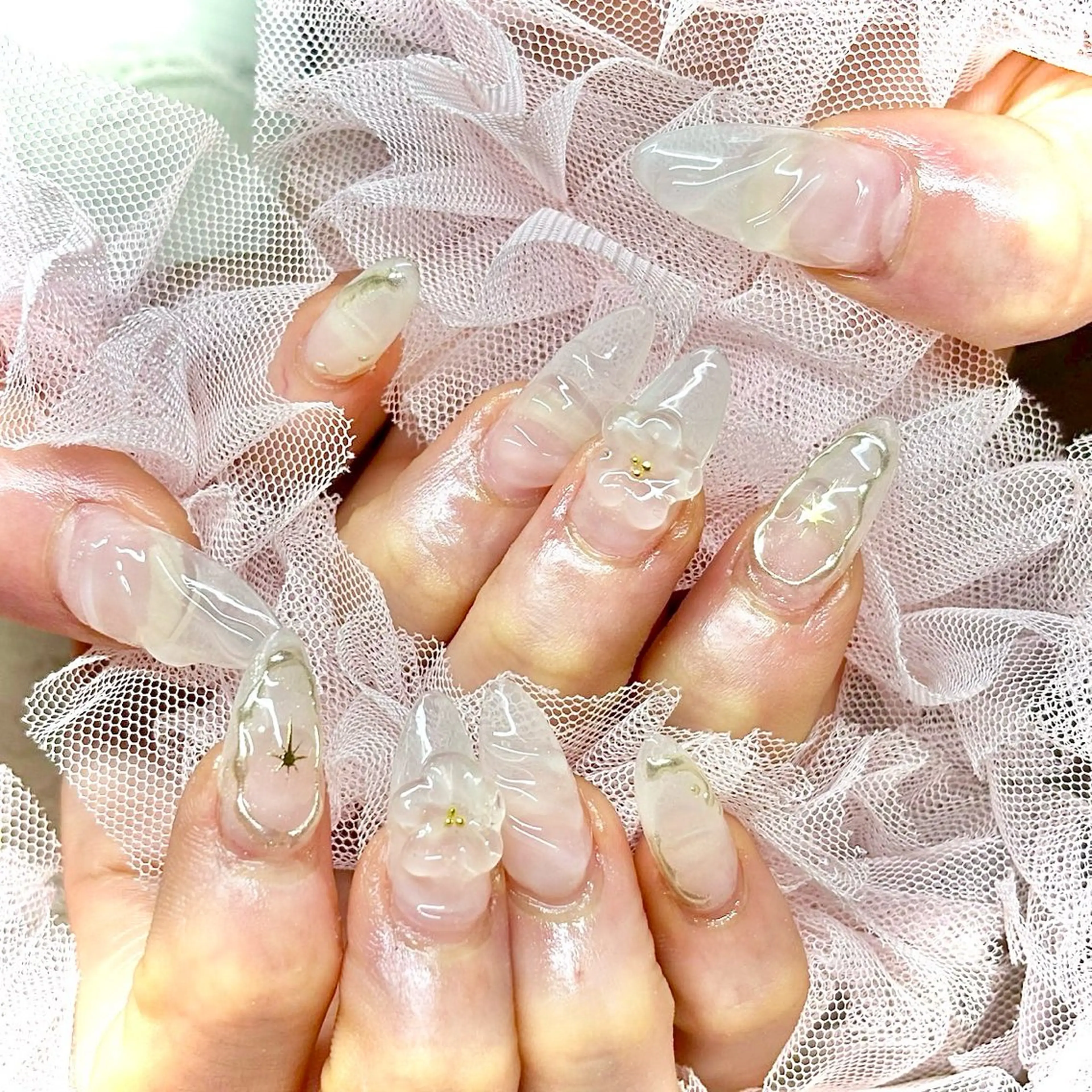 ネイル フラワーネイル キラキラネイル 韓国ネイル スカルプネイル miminon 自宅ネイルサロンのネイルデザイン