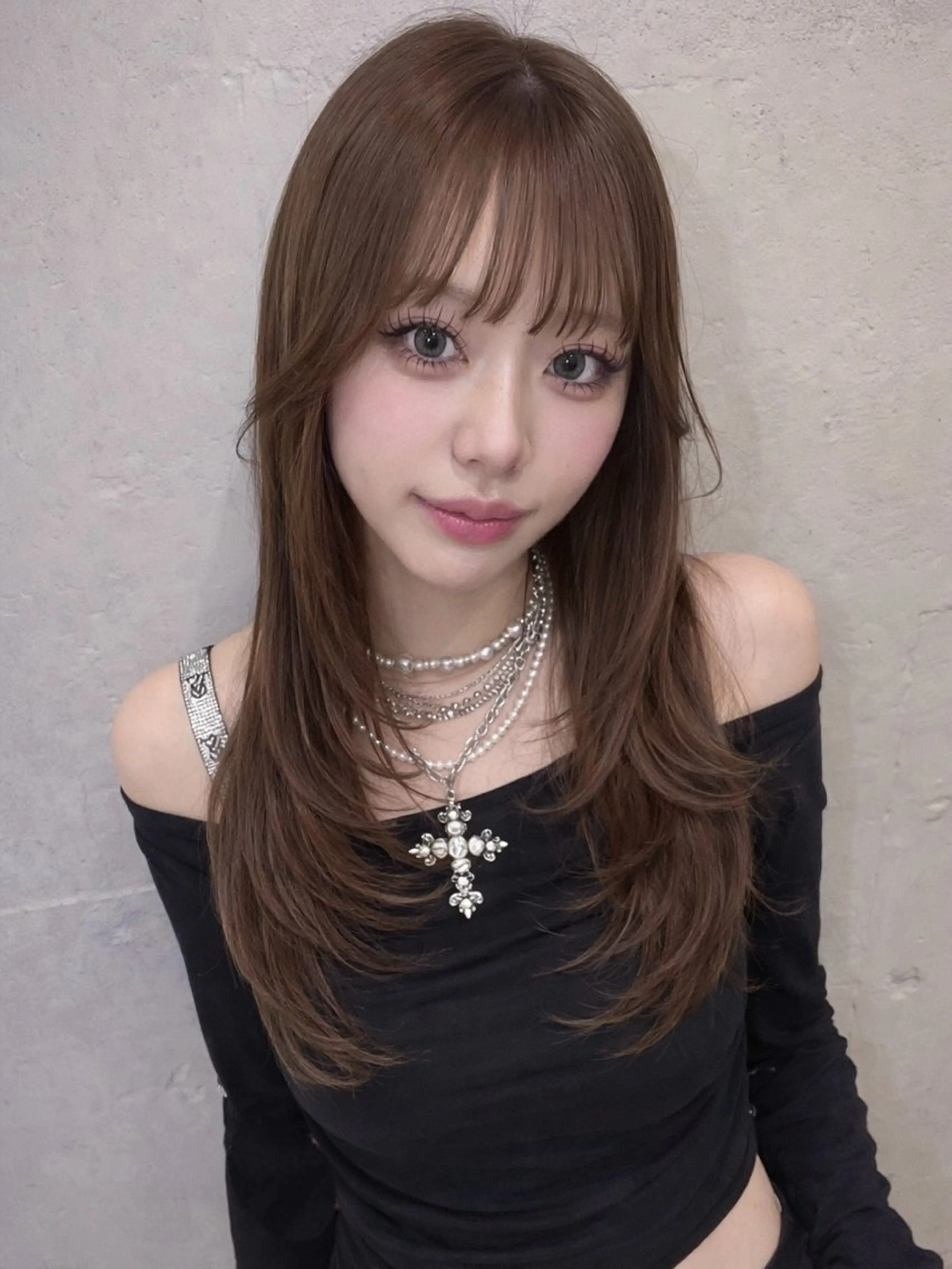 ロング カラー ヘアアレンジ カット ヘアカラー トリートメント ヘッドスパ ヘアセット 韓国レイヤーカット /韓国トレンドカラーのヘアスタイル