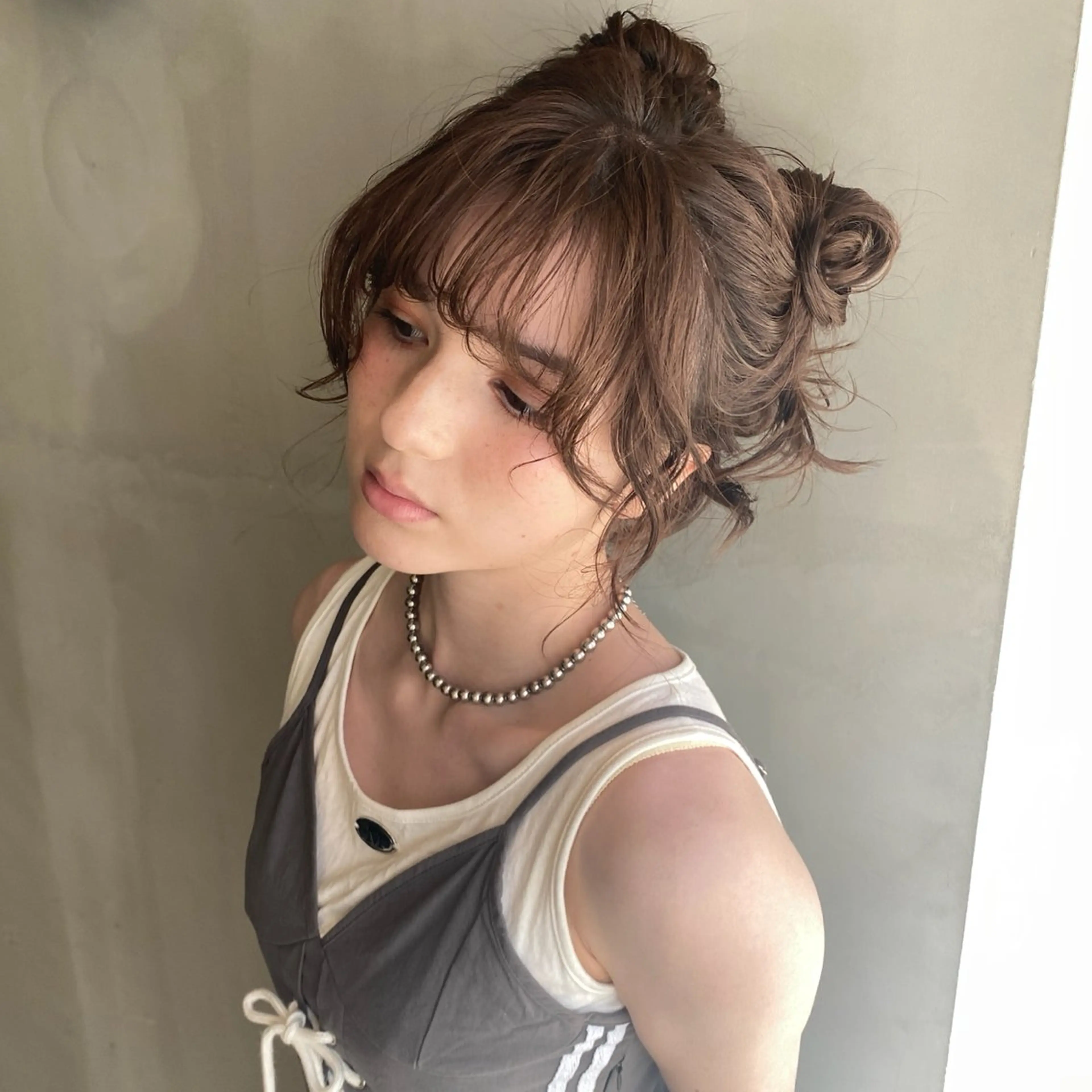 ミディアム カラー カット ヘアカラー くすみカラー / 肌馴染み/ 花房佑夏のヘアスタイル