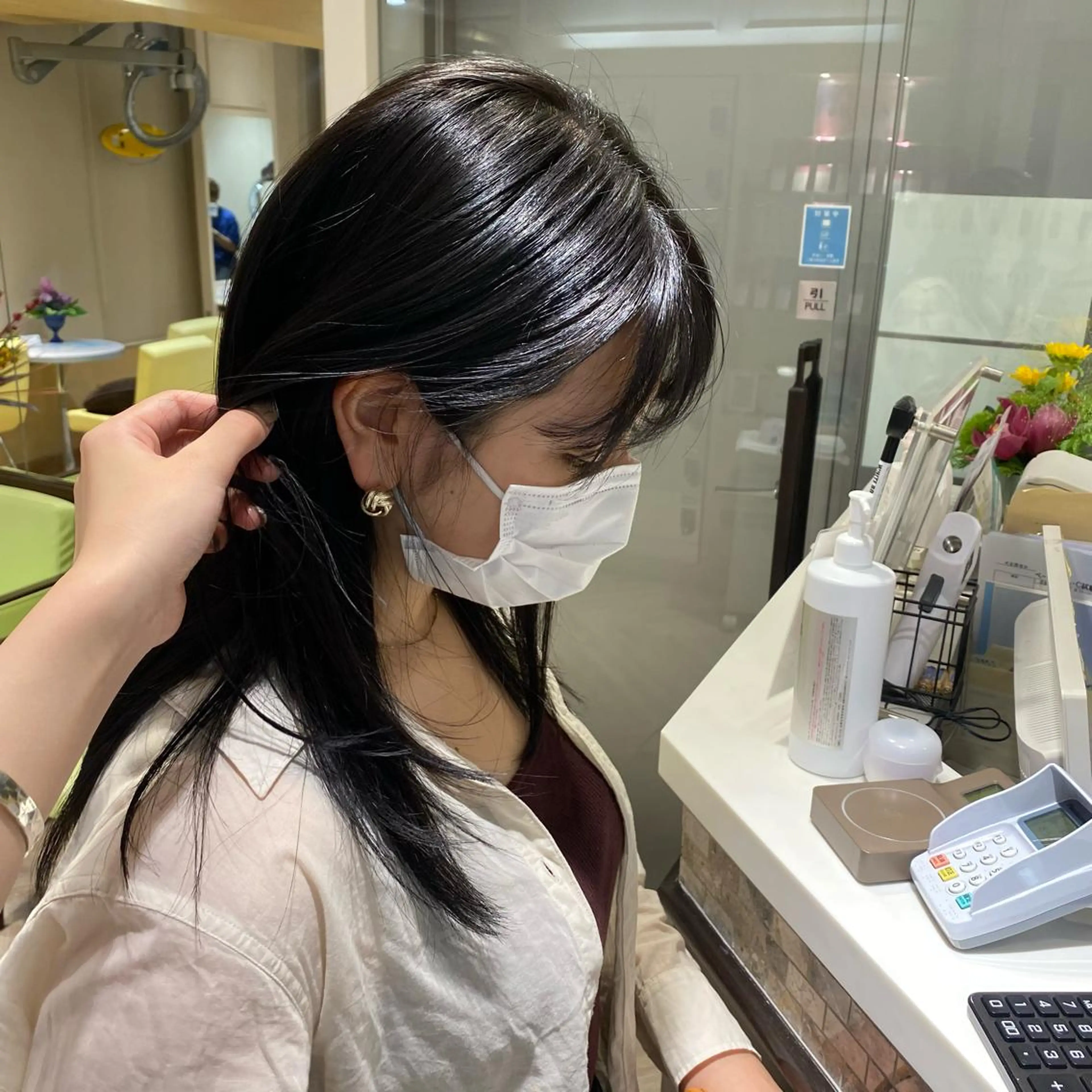 カラー 村田 灯のヘアスタイル