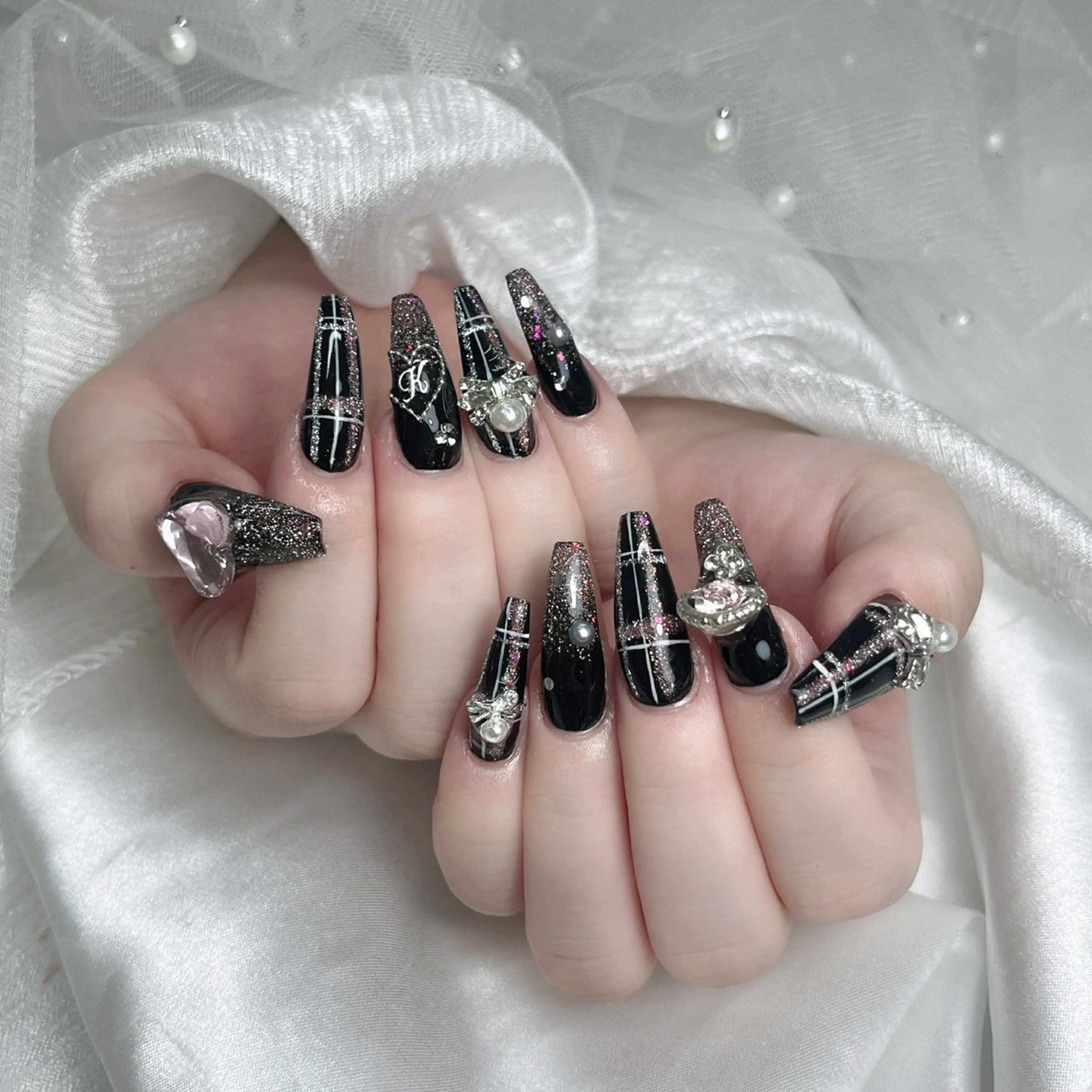 ネイル ハンドネイル ハンドケア Nova Nail Nambaのネイルデザイン