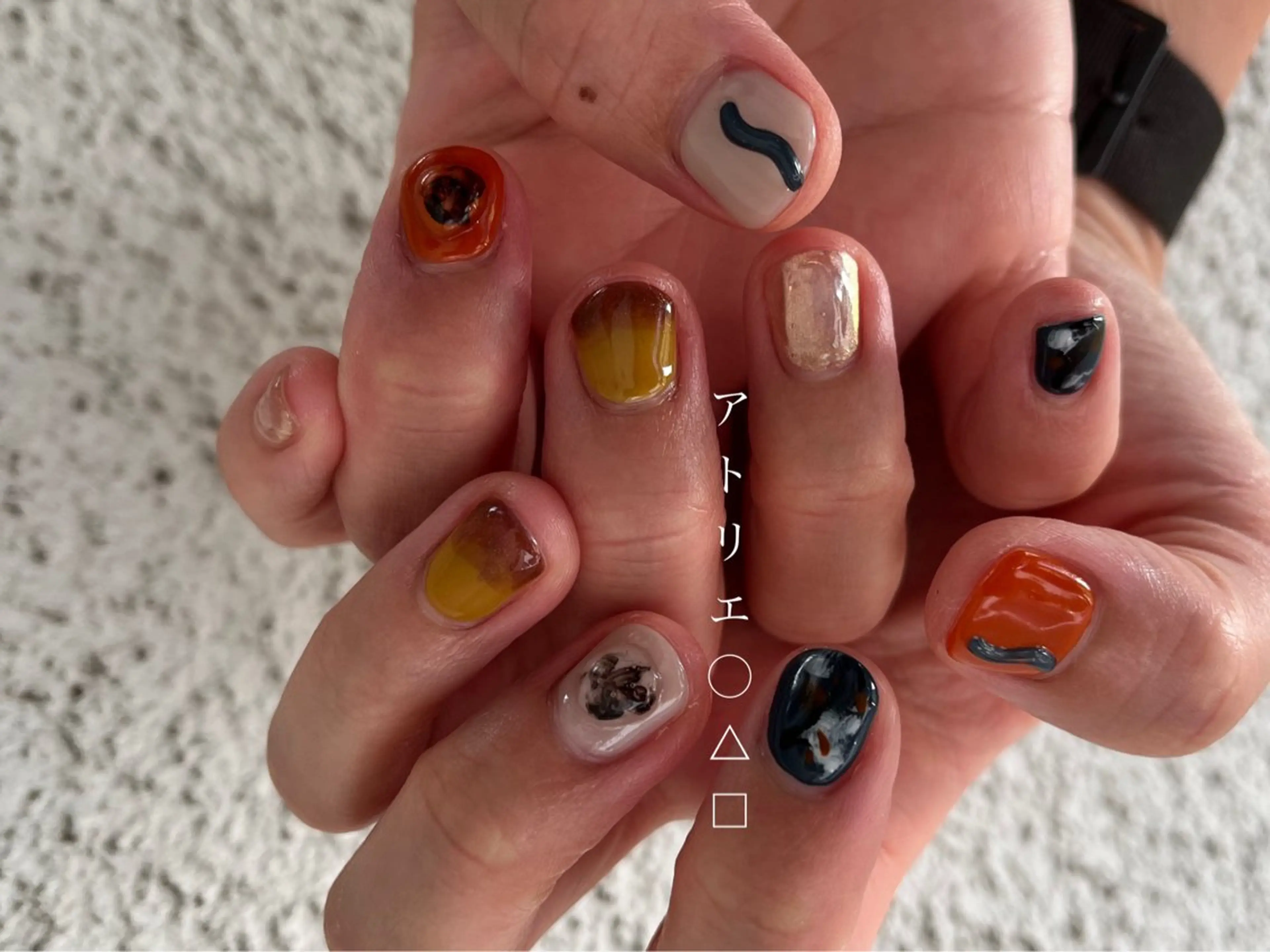 ネイル ハンドネイル アトリエ ○△□のネイルデザイン