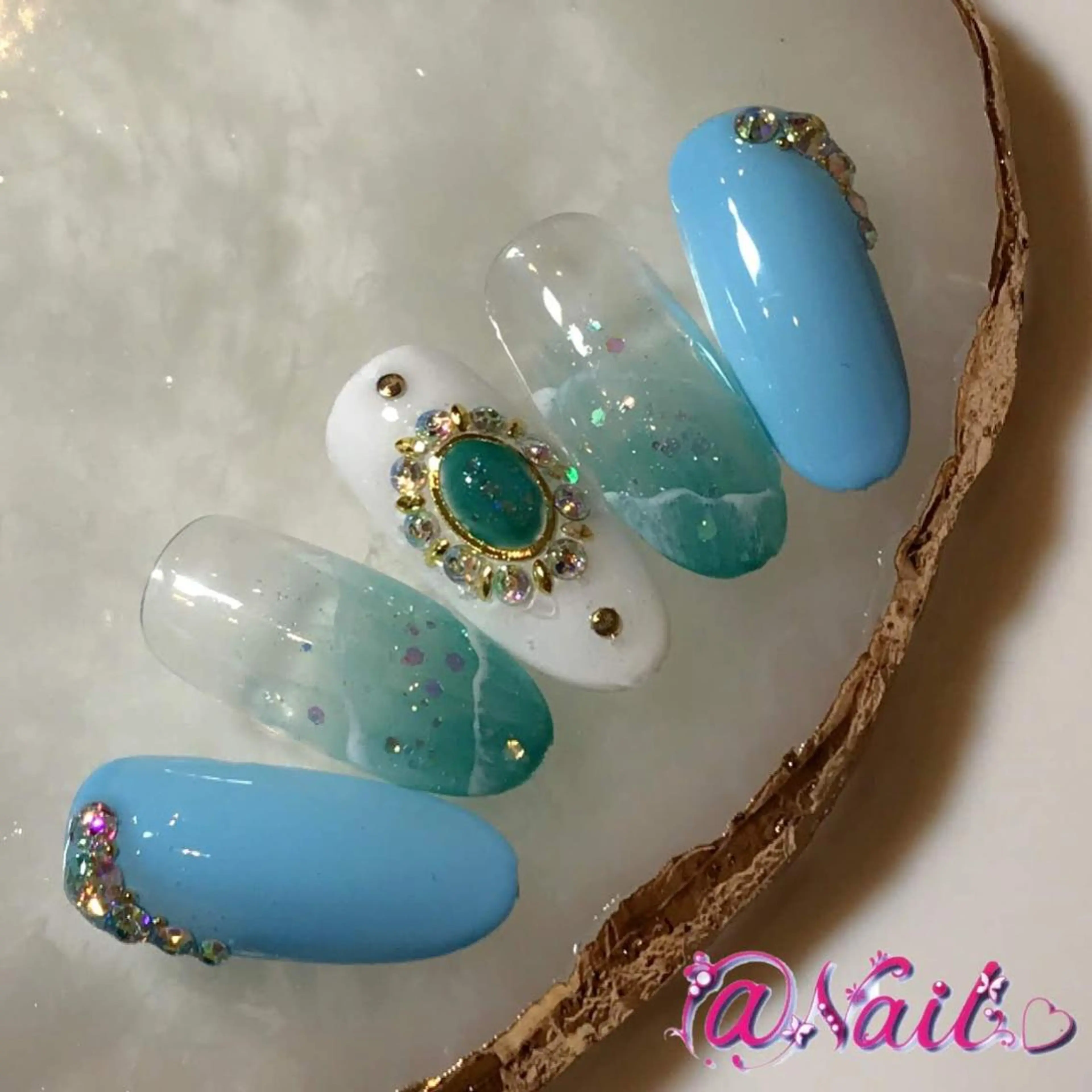 ネイル ネイルチップ 小尾 栞のネイルデザイン