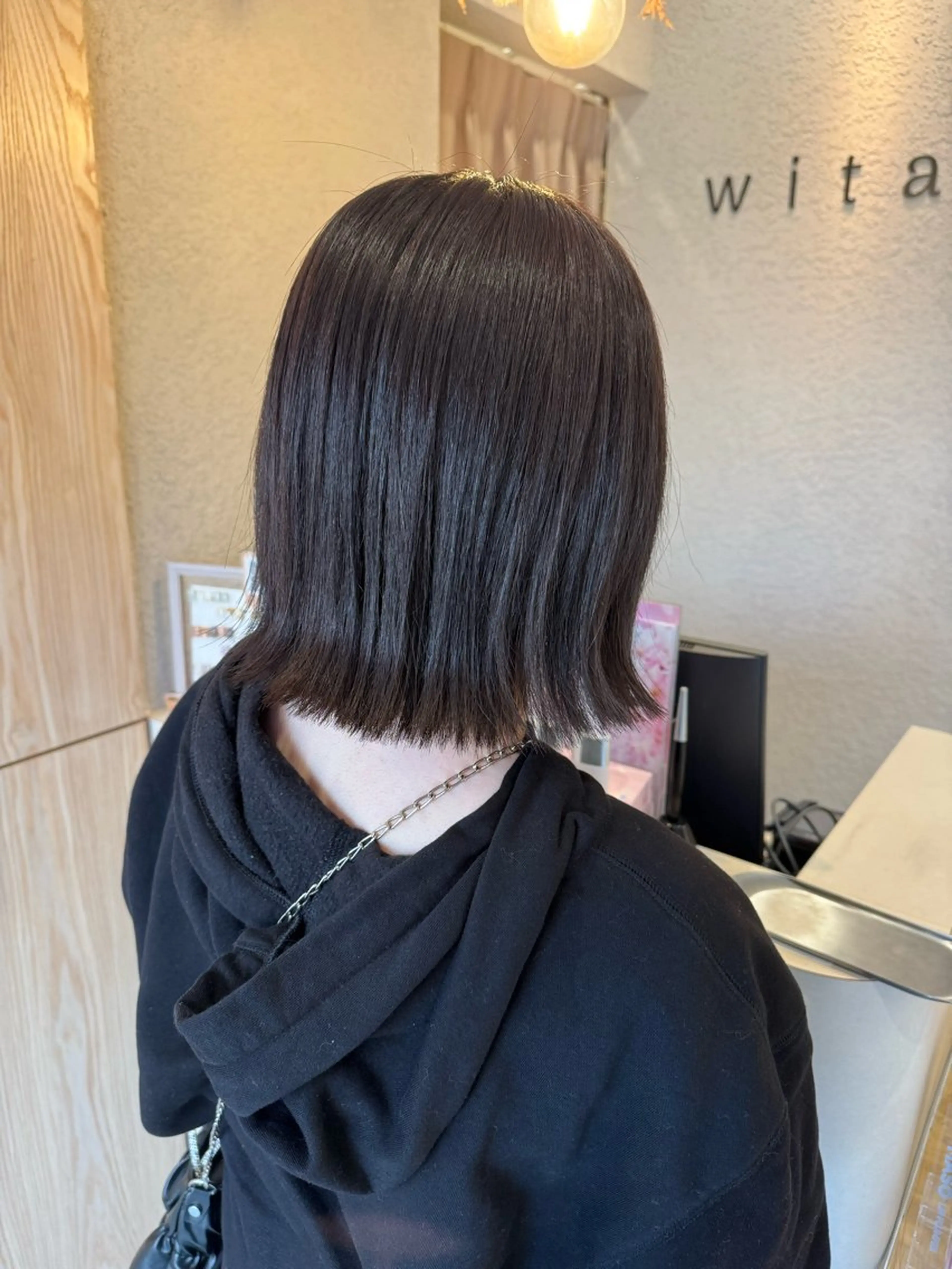 ミディアム カラー 蟹江 聡太✨レイヤーカットのヘアスタイル