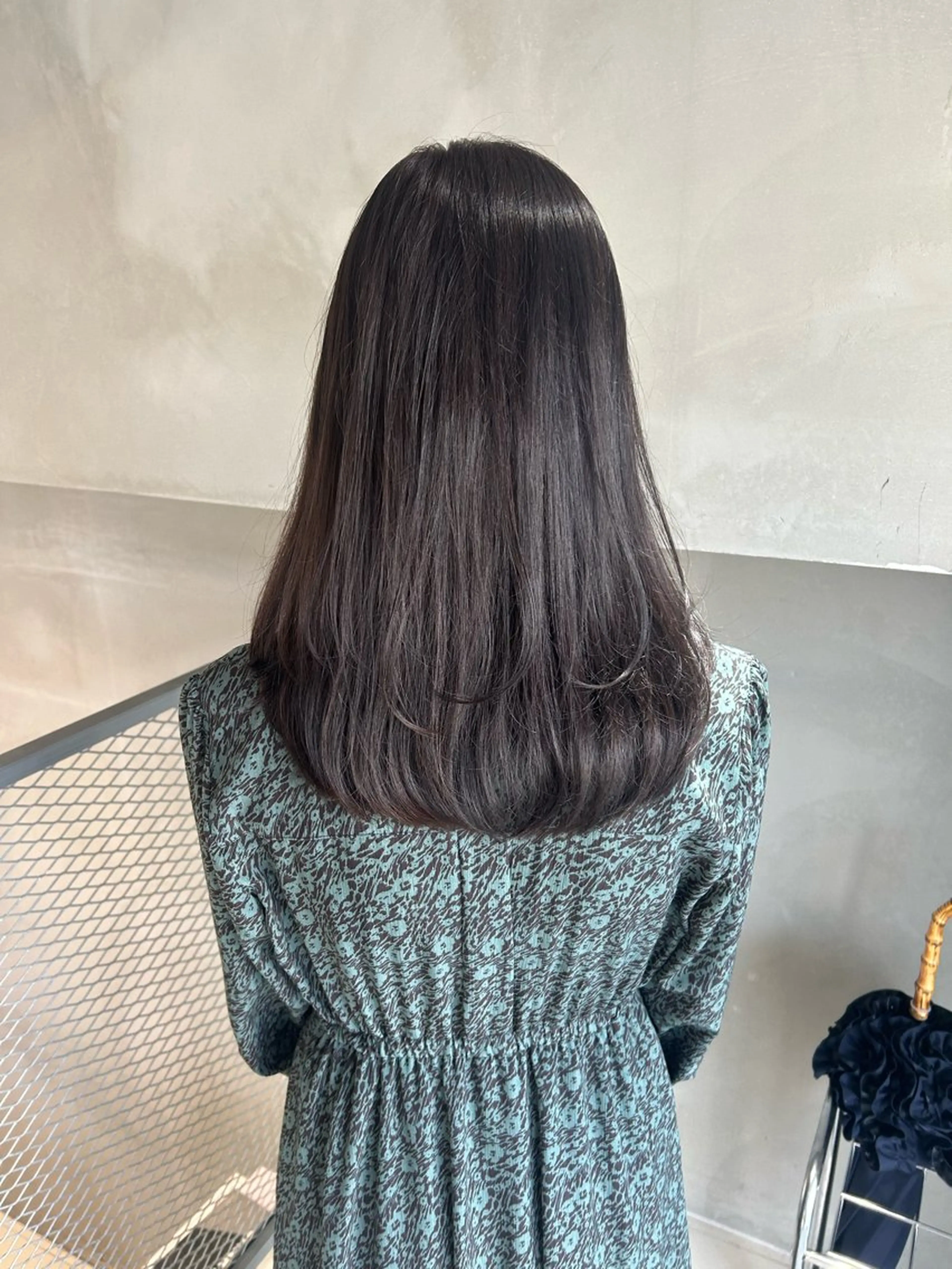 セミロング カラー アディクシーカラー グレージュ ラベンダーカラー ラベンダーグレージュ ラベンダーグレー カット ヘアカラー トリートメント 透明感カラー🫧 nanohaのヘアスタイル