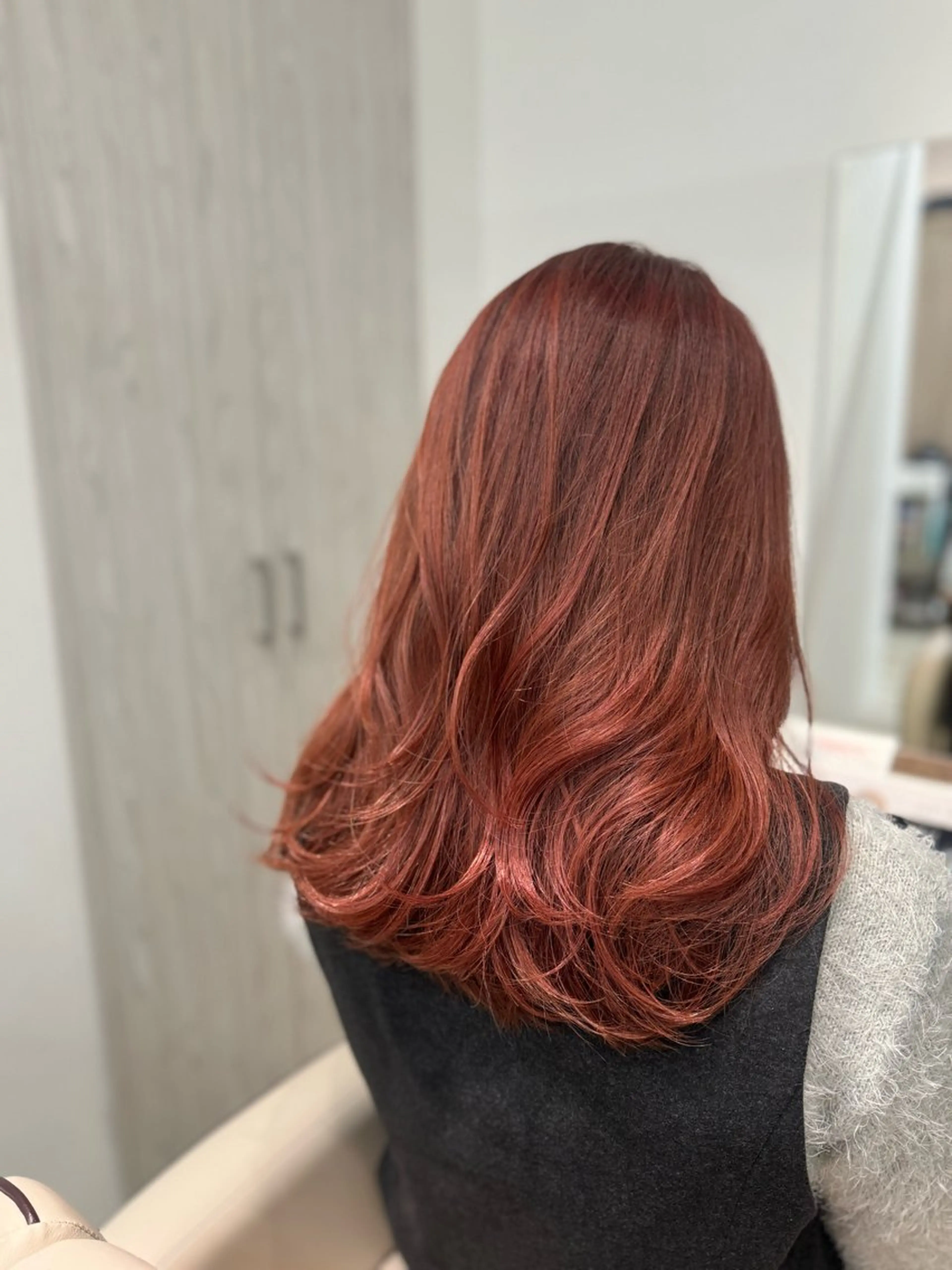 ロング カラー ブリーチ ブリーチなしカラー 髪質改善 ロング トリートメント 髪質改善×艶カラー Haruのヘアスタイル