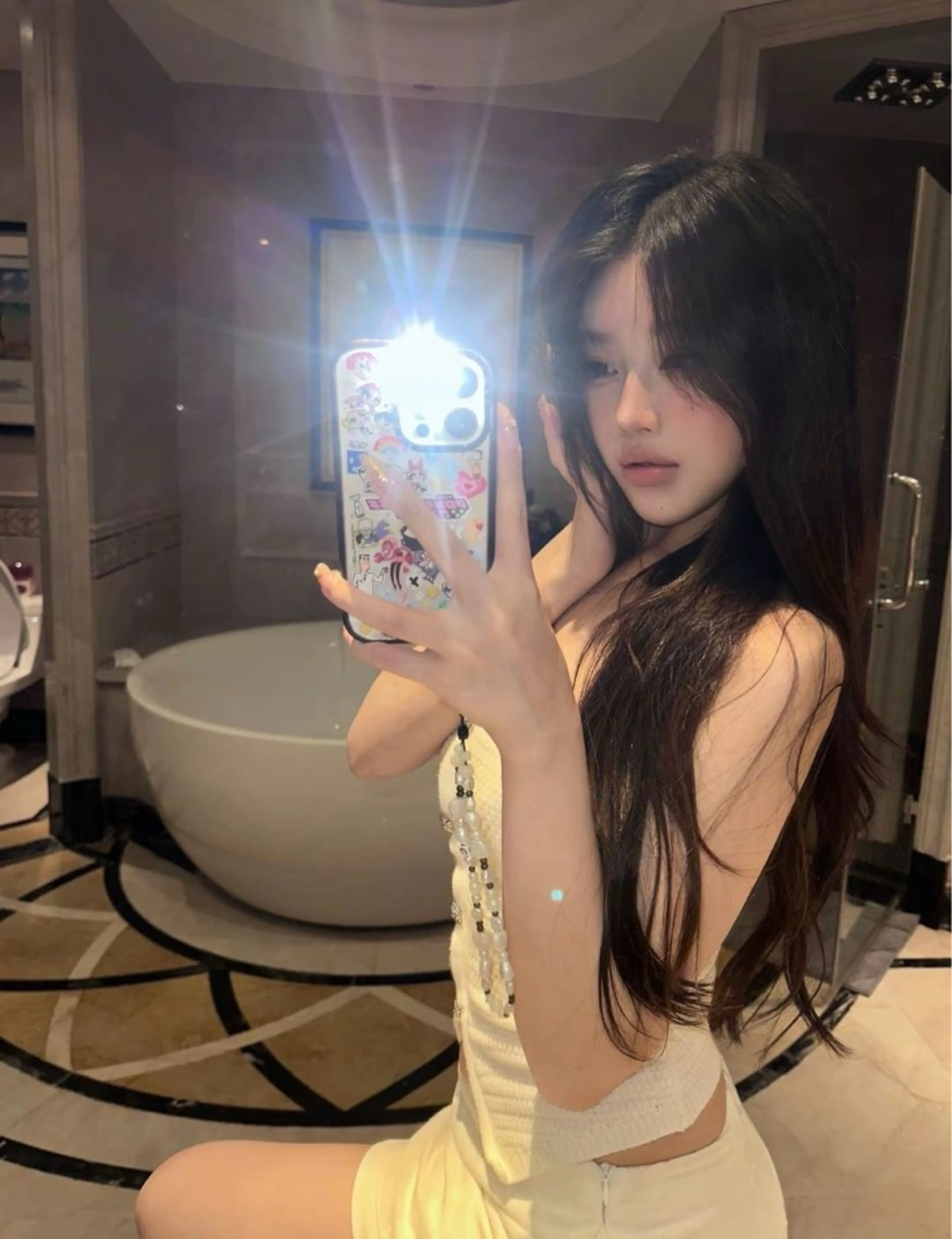 ロング カット ヘアカラー トリートメント 𝑺𝑨𝑨𝒀𝑨 渋谷ワンホンHairのヘアスタイル