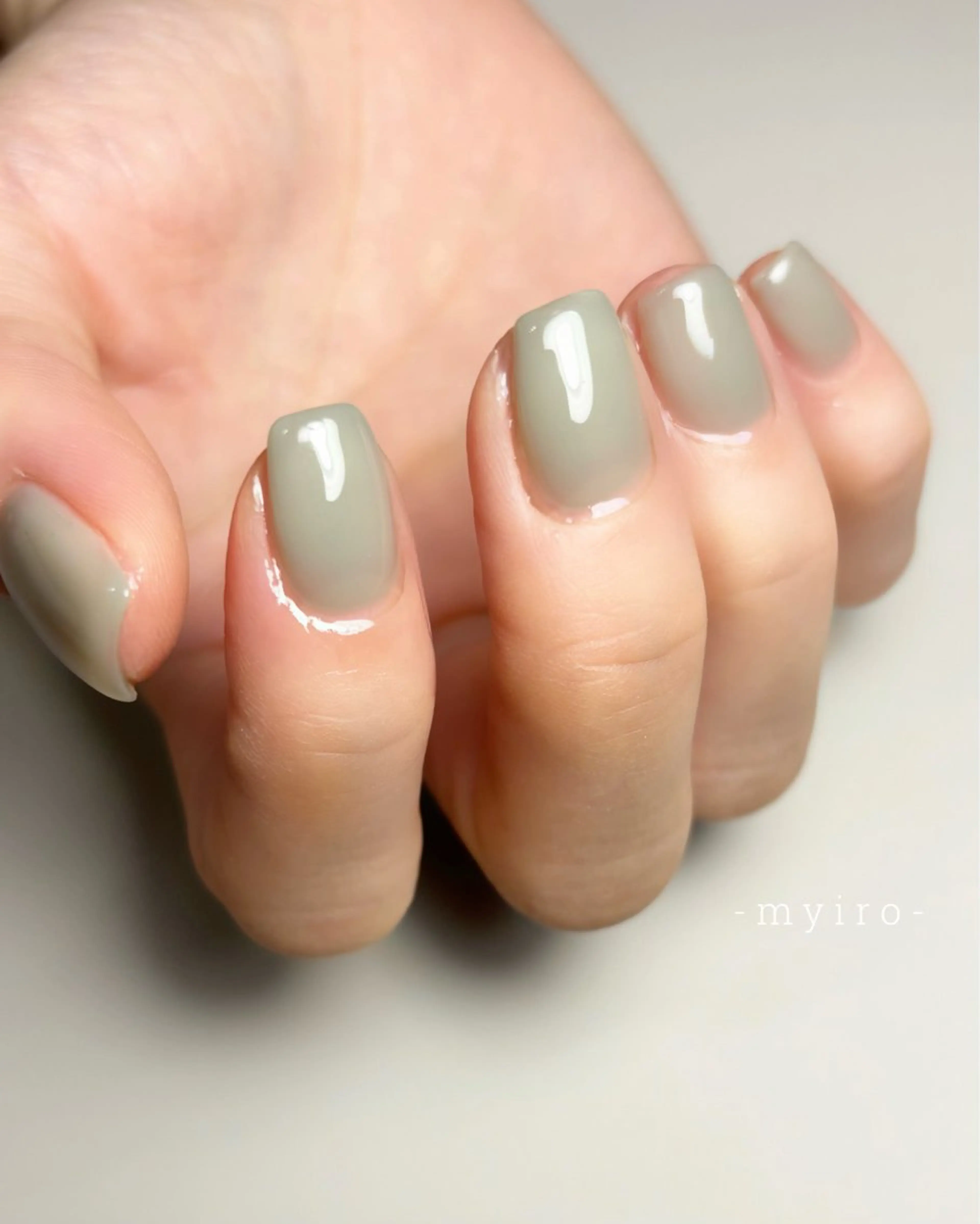 ネイル ワンカラーネイル 春ネイル ハンドネイル myiro【マイロ】 林のネイルデザイン