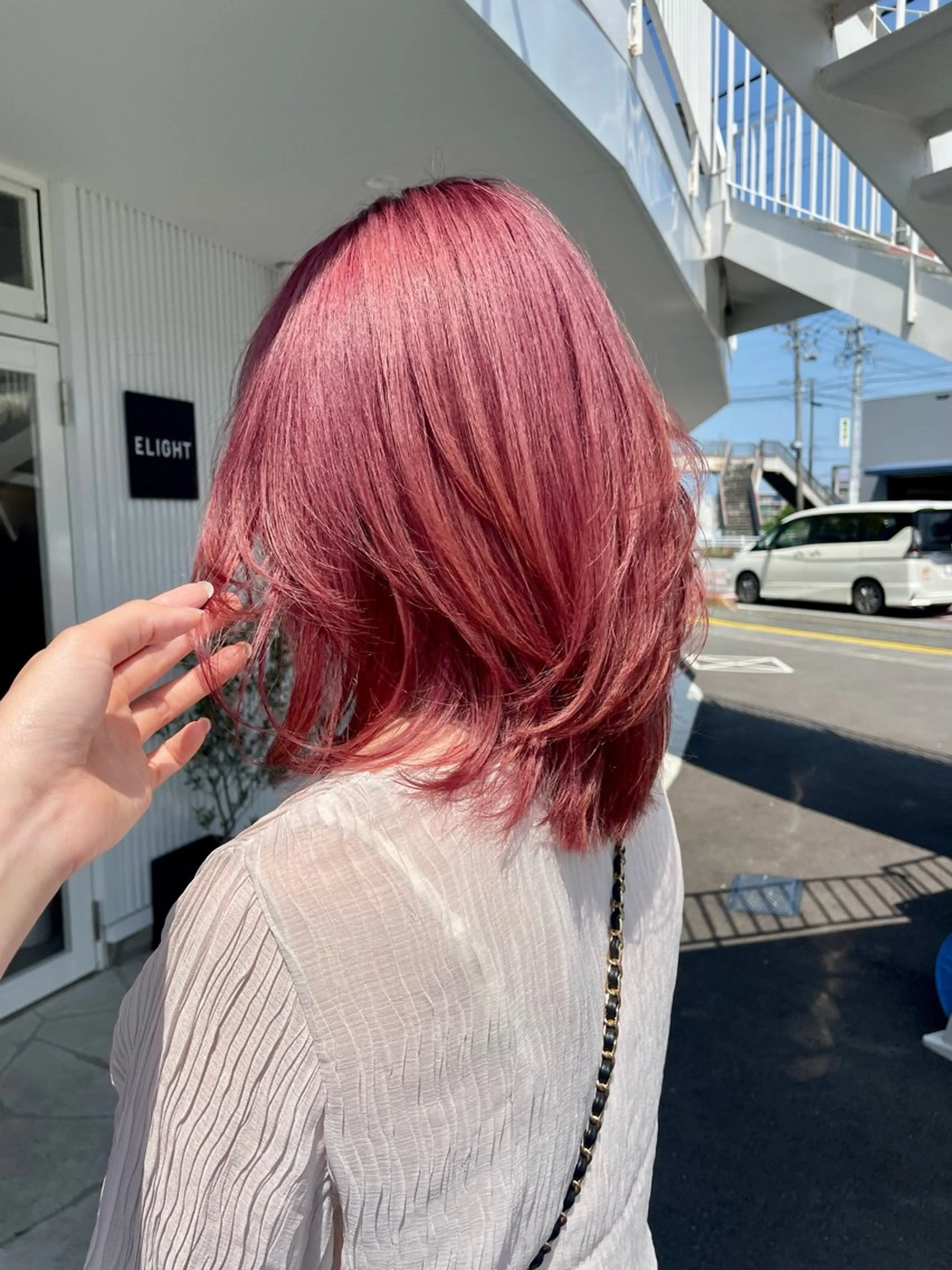 ミディアム カラー ミディアムレイヤー ピンクカラー レイヤーカット 錦 茉李 @lm.mari03のヘアスタイル