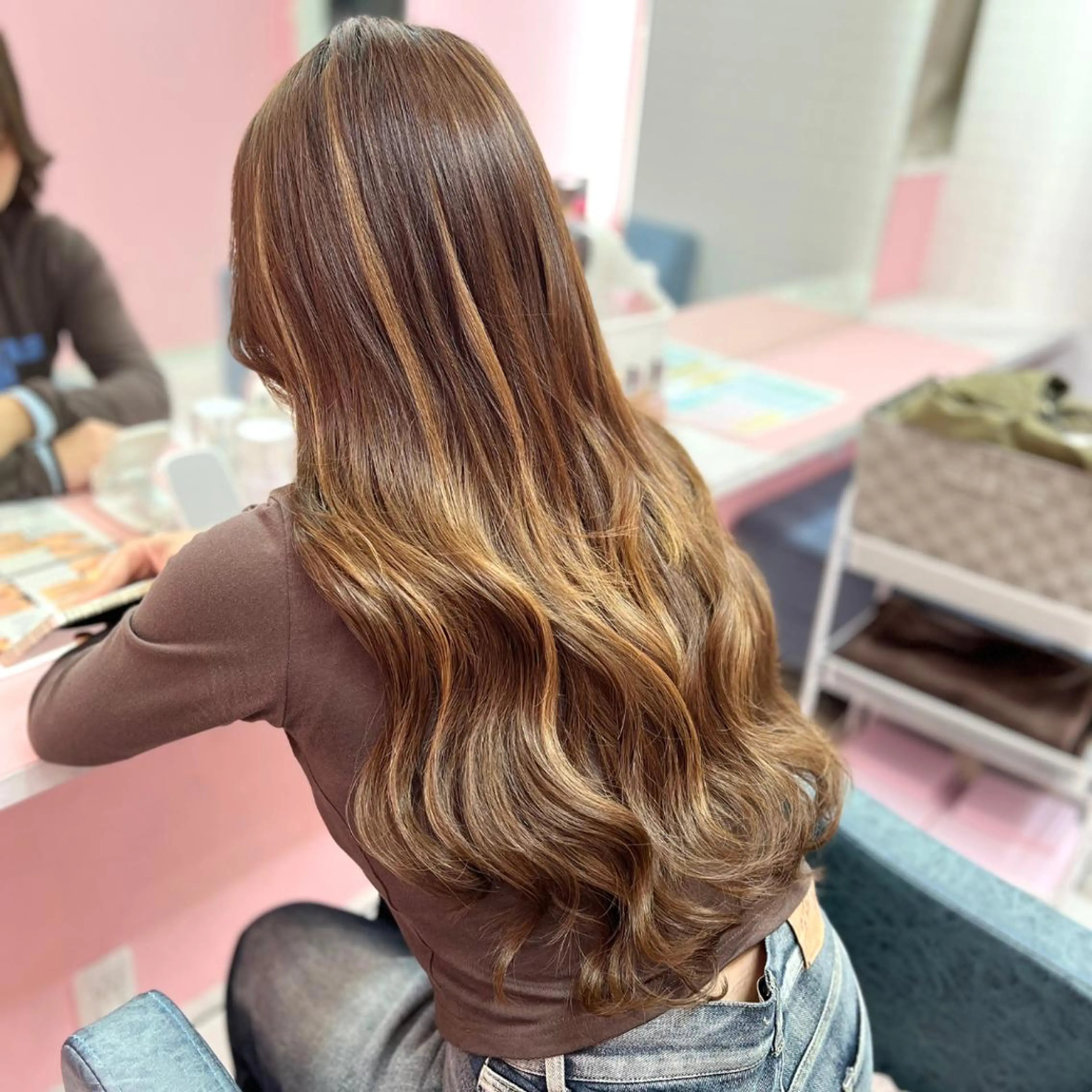 ロング エクステ 外国人風カラー ハイライト SEASON 大阪梅田駅徒歩7分のヘアスタイル