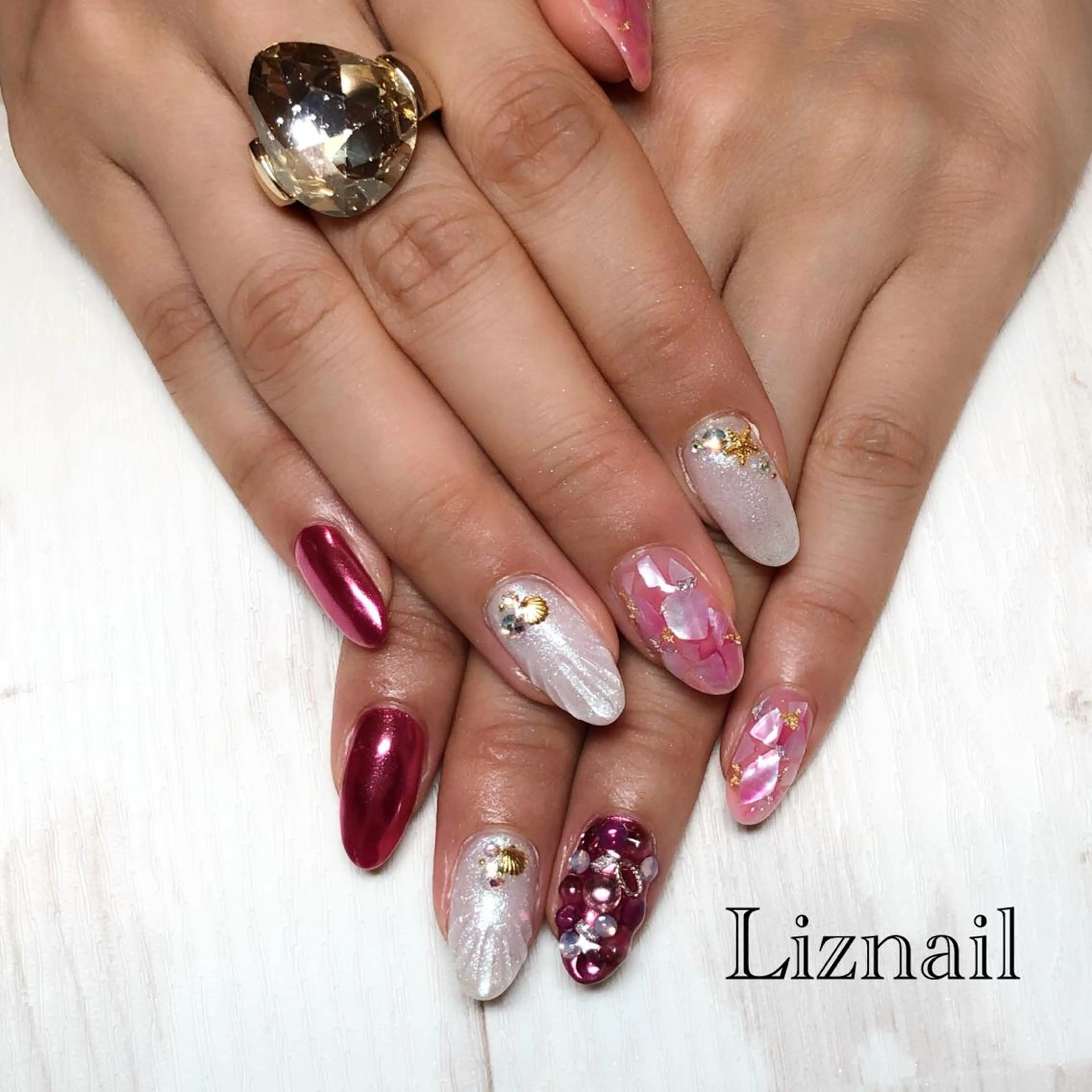 ネイル Rawr / saoriのネイルデザイン