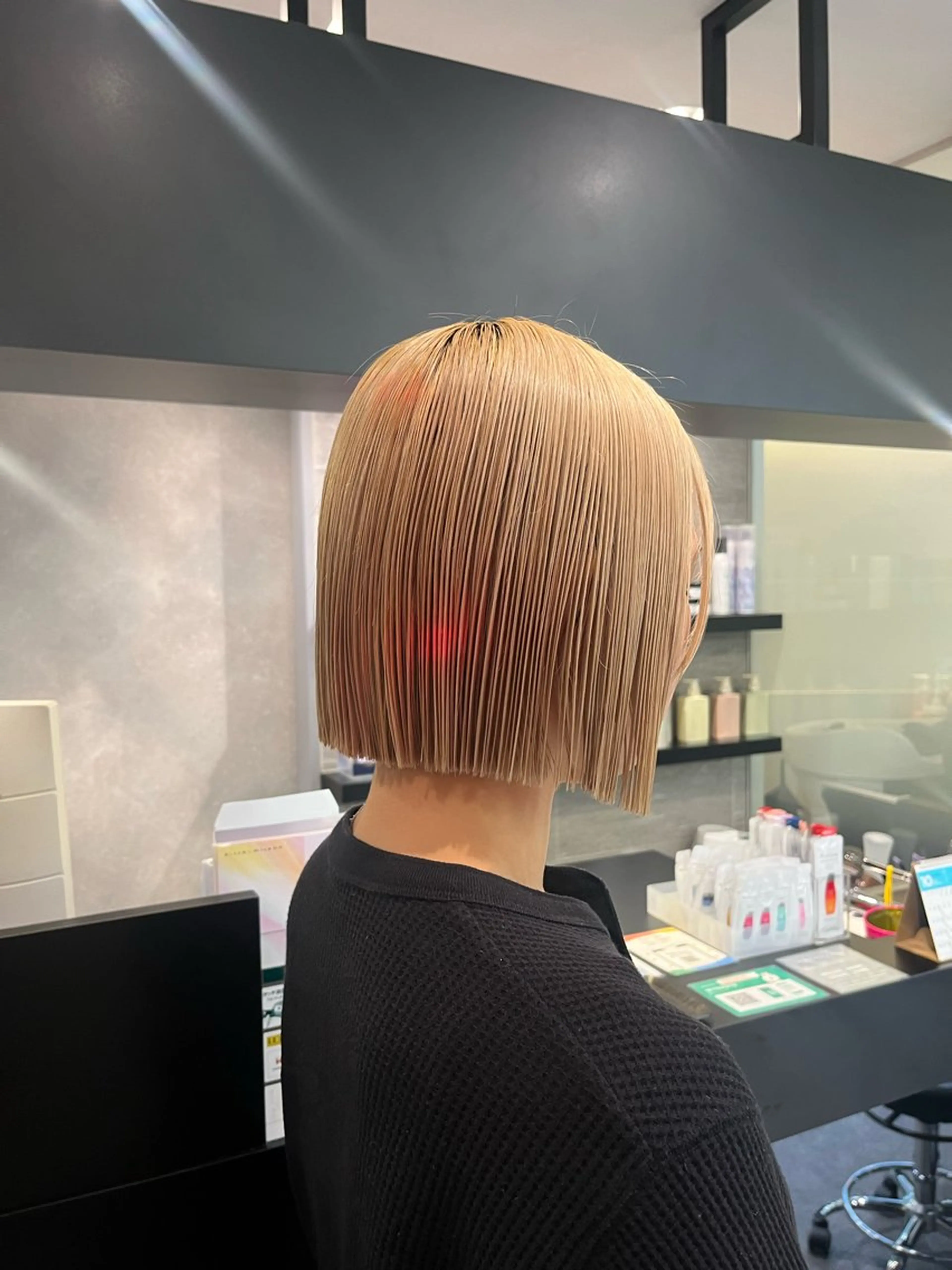 【☀️平日限定☀️】ボブカット✂️+カラー🎨+オリジナルトリートメント🫧の写真