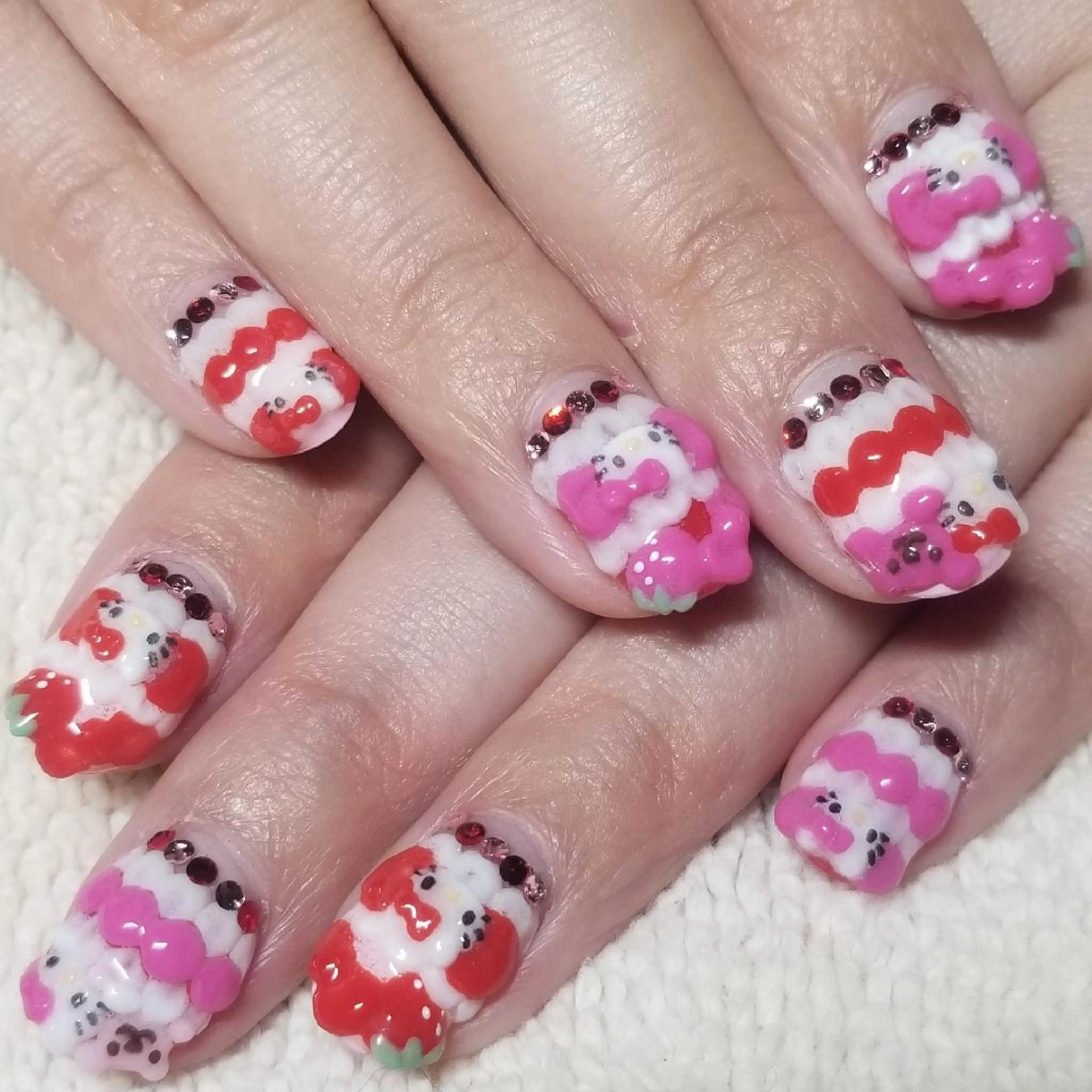 ネイル レース ピンク 赤色 ハンドネイル よしだ ひろきのネイルデザイン