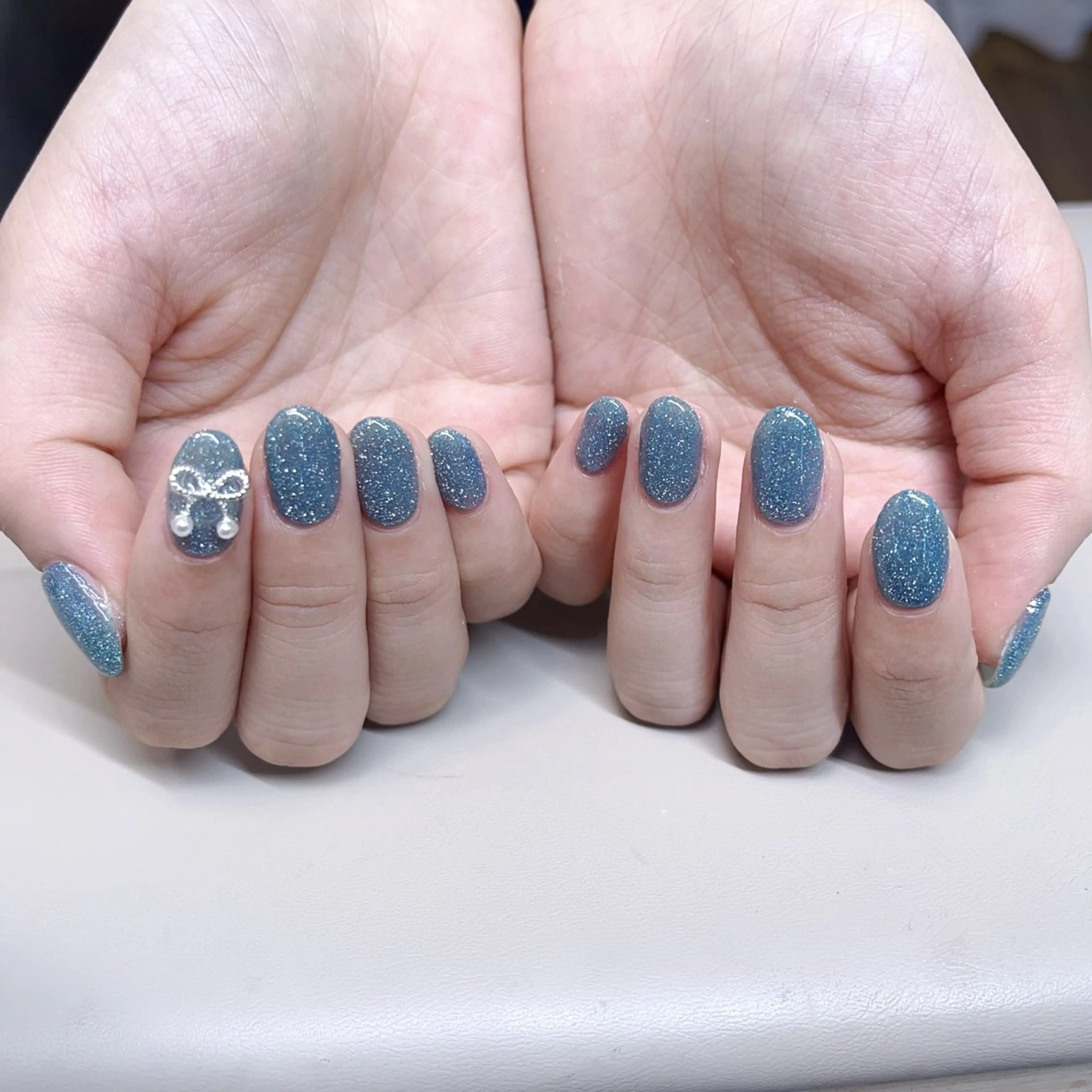 ネイル 成人式 フレンチネイル ジェルネイル グラデーション マグネットネイル ハンドネイル co coのネイルデザイン