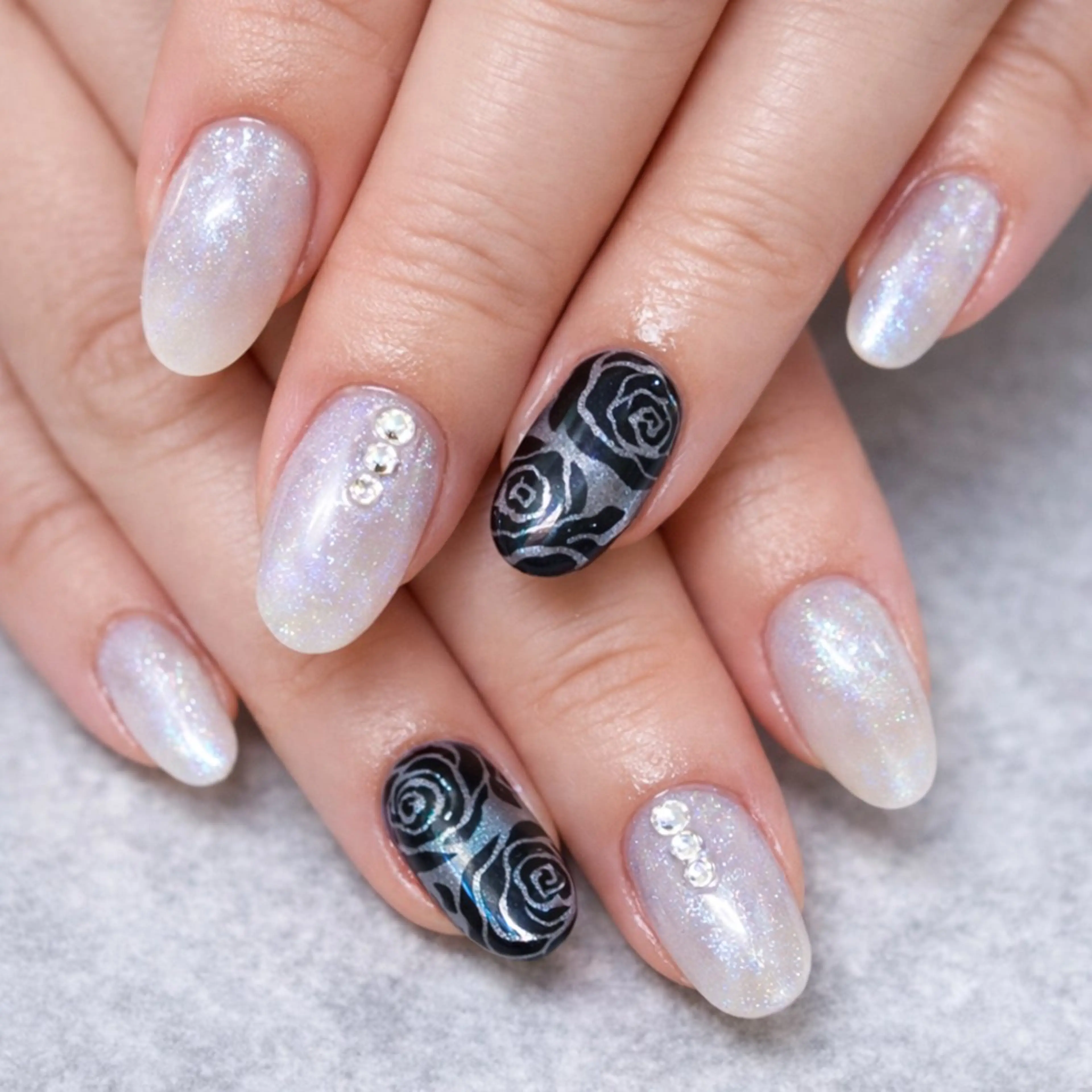 ネイル アートネイル フラワーネイル ジェルネイル マグネットネイル Nail Salon Souriant HARAJUKU所属・Souriant Hitomiのネイルデザイン