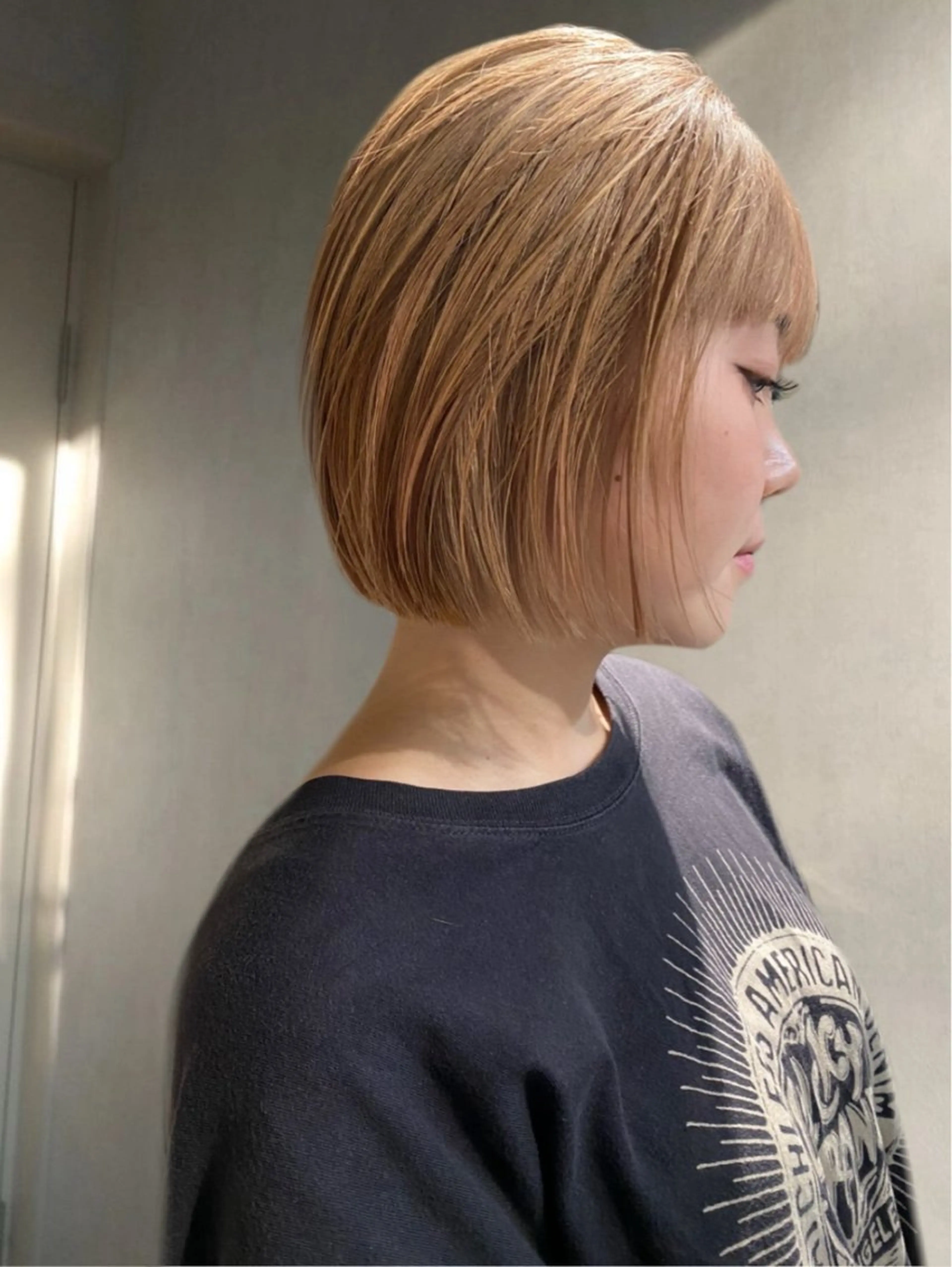 カラー ベージュカラー ブリーチ 透明感カラー ミルクティーベージュ ヘアカラー ベージュカラー🤎 SAKURA💋のヘアスタイル