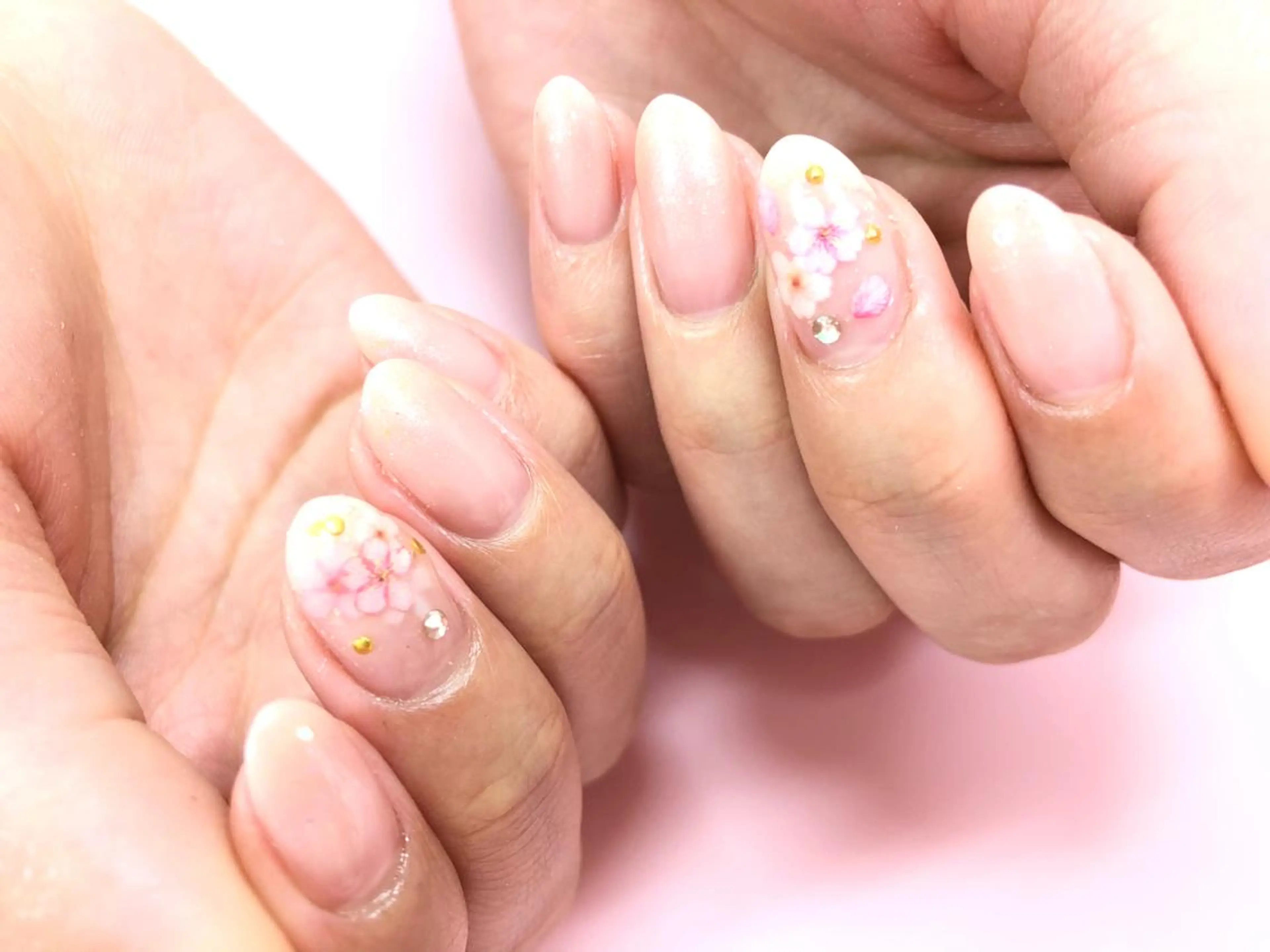 ネイル ユリシスネイル 担当近藤のネイルデザイン