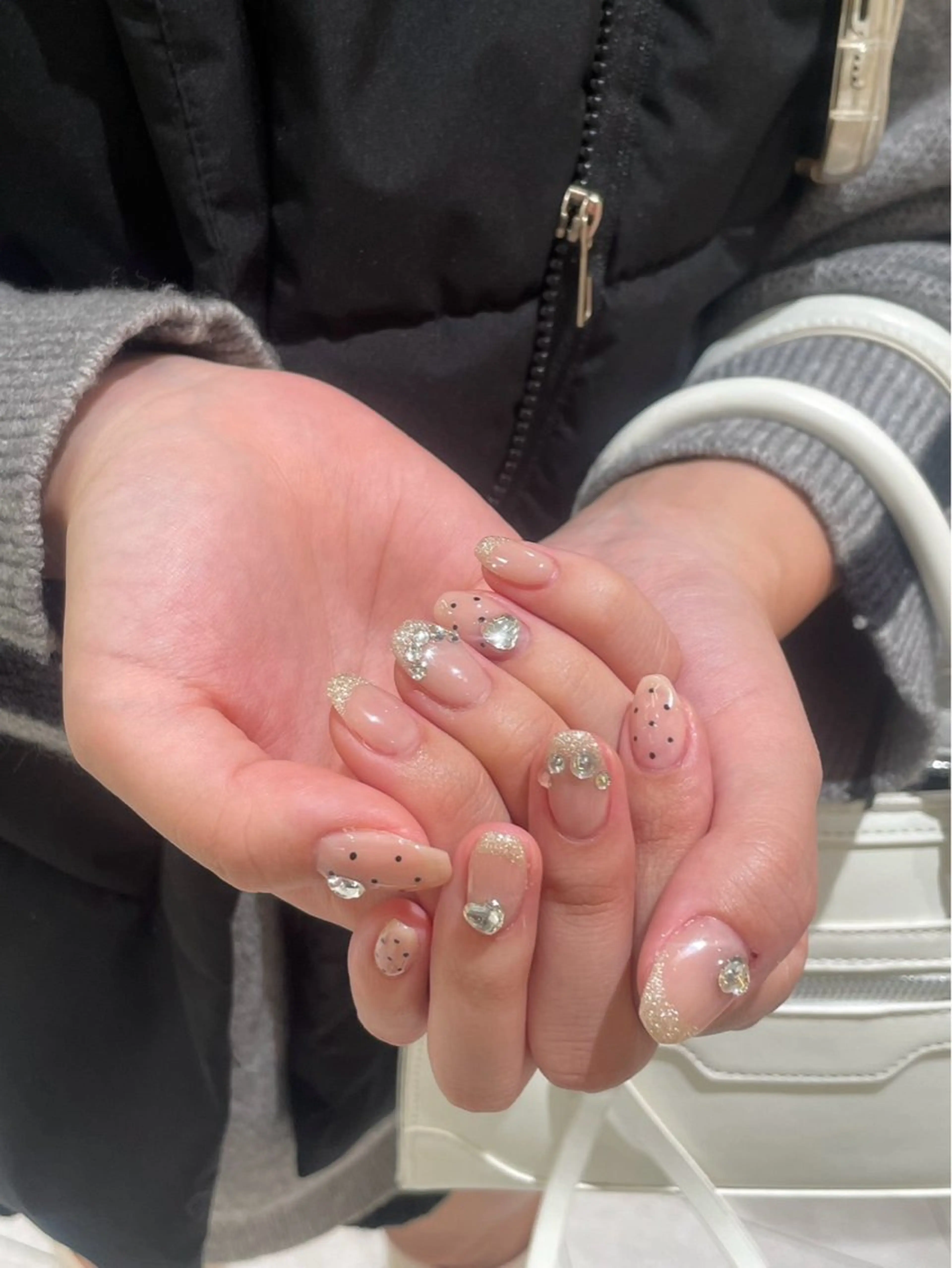 ネイル ꪆৎ平行アーチ ྀི ワカナの眉毛・アイブロウイメージ