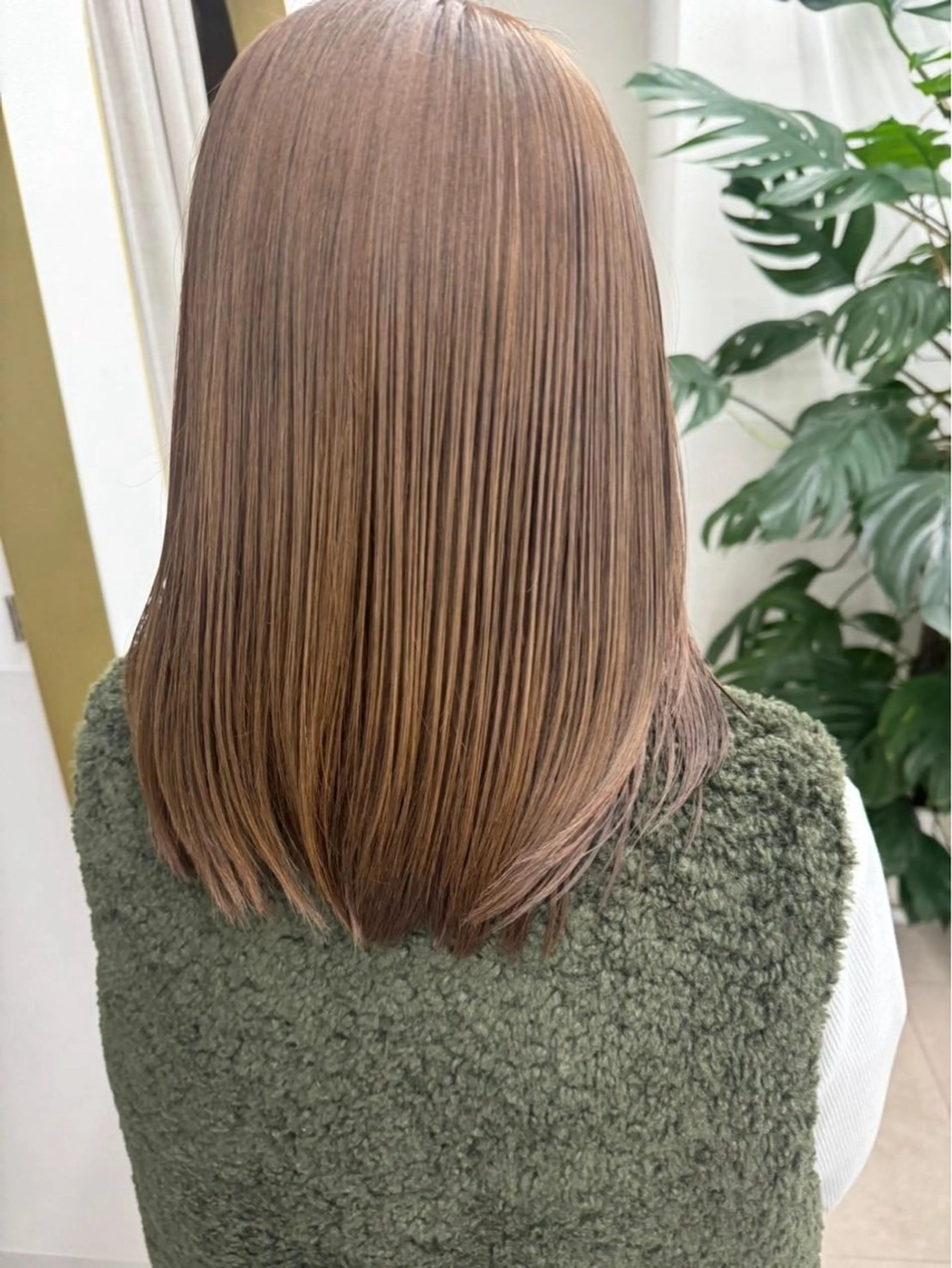 セミロング 🫧縮毛矯正支持率 No.1 ほのか🫧のヘアスタイル