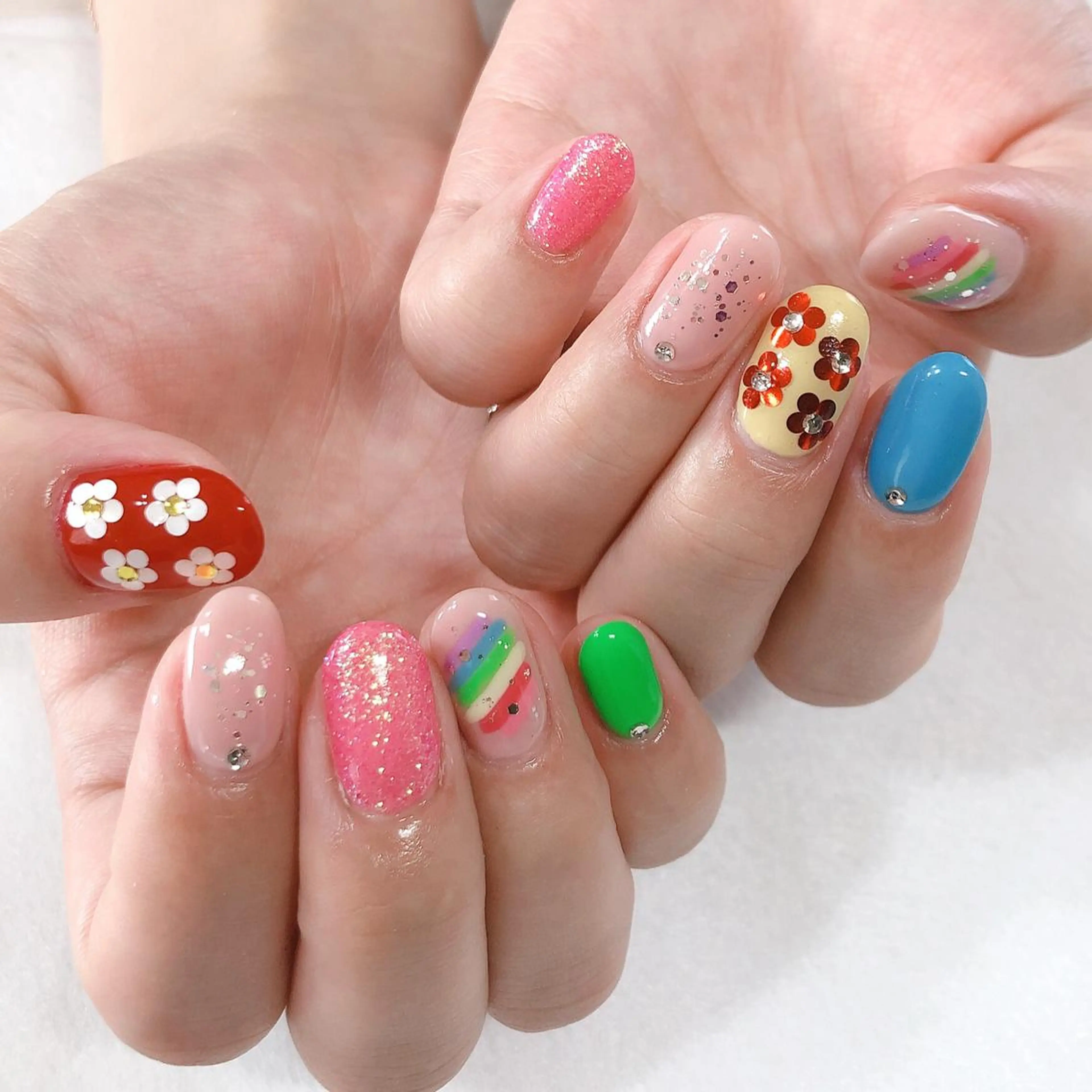 ネイル ジェルネイル 東 千夏のネイルデザイン