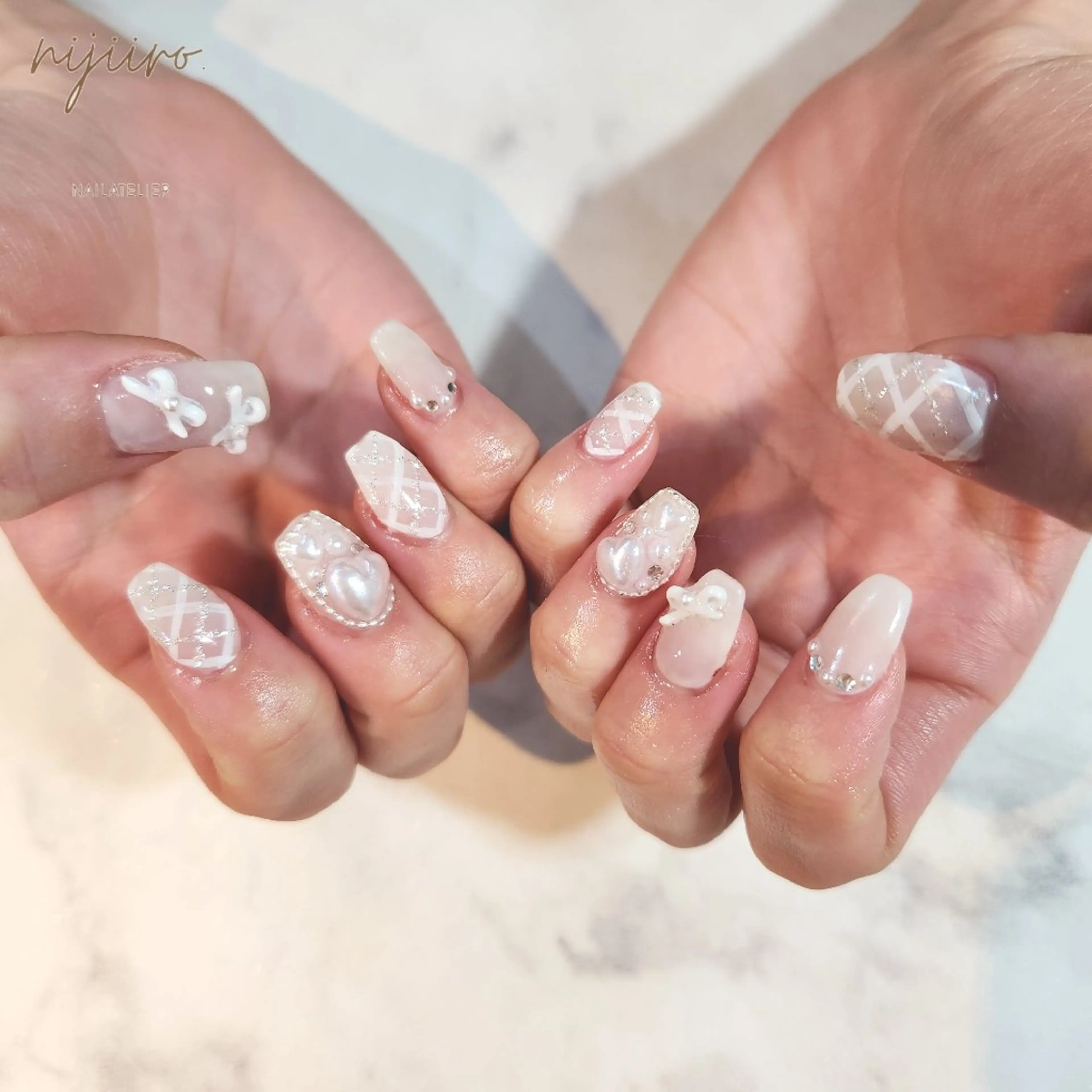 ネイル ハンドネイル nailatelier nijiiro.所属・nijiiro🌈 サトウのネイルデザイン