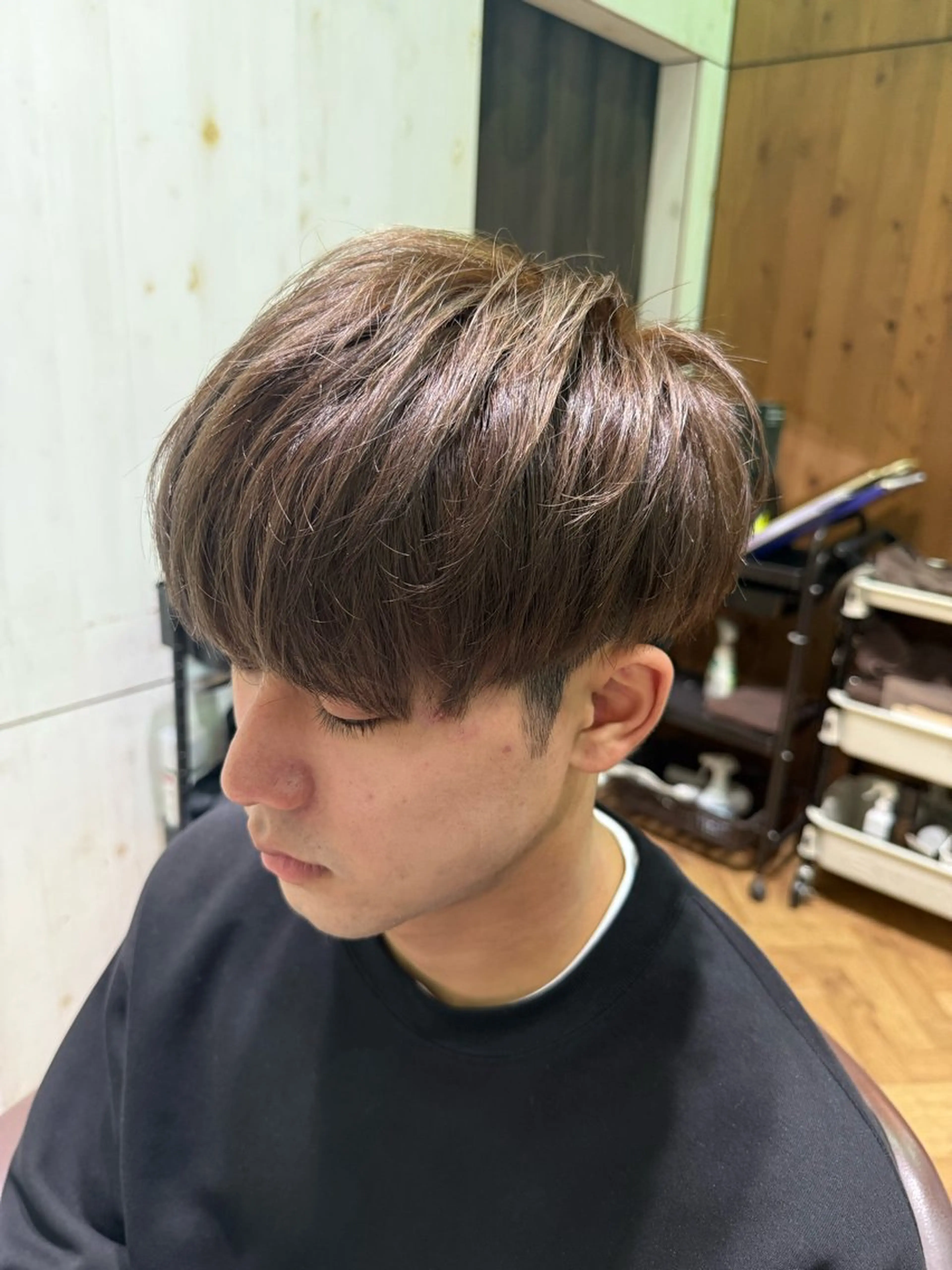 ショート カラー メンズ メンズブリーチ ブリーチ 溝口 槙里也のヘアスタイル