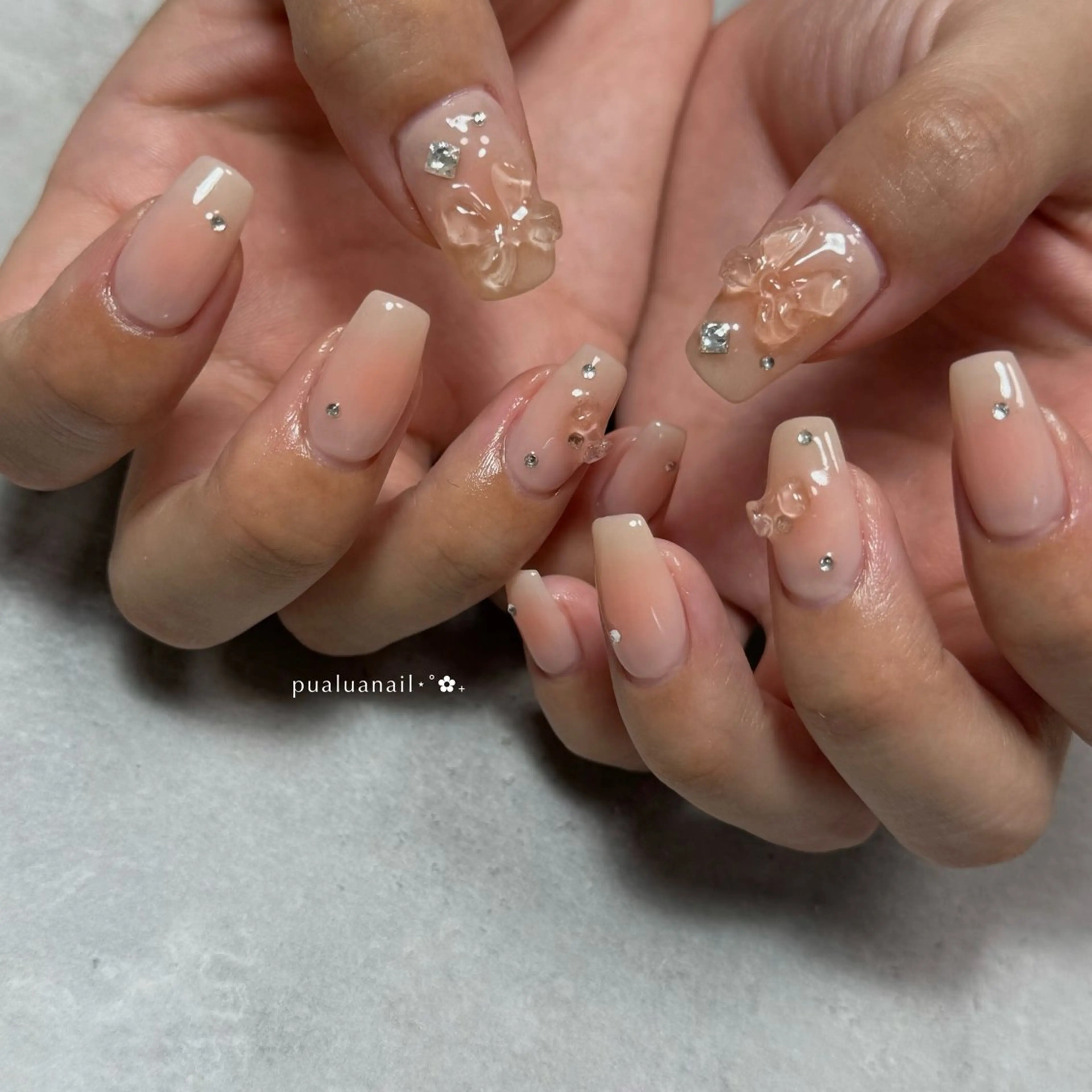 ネイル ハンドネイル pualua miharuのネイルデザイン
