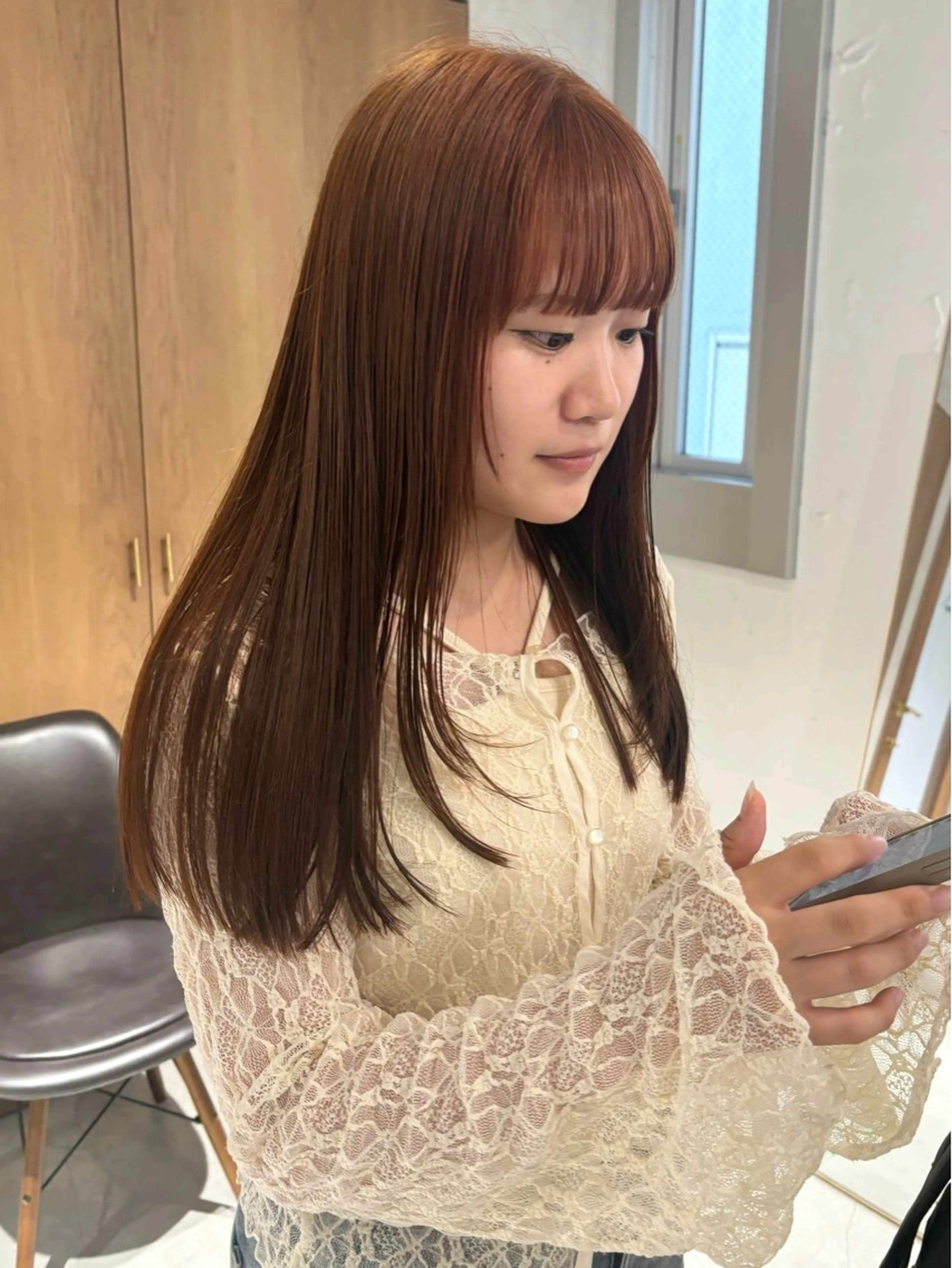 ロング カラー ヘアカラー トリートメント mei｜顔まわり ×透明感カラーのヘアスタイル