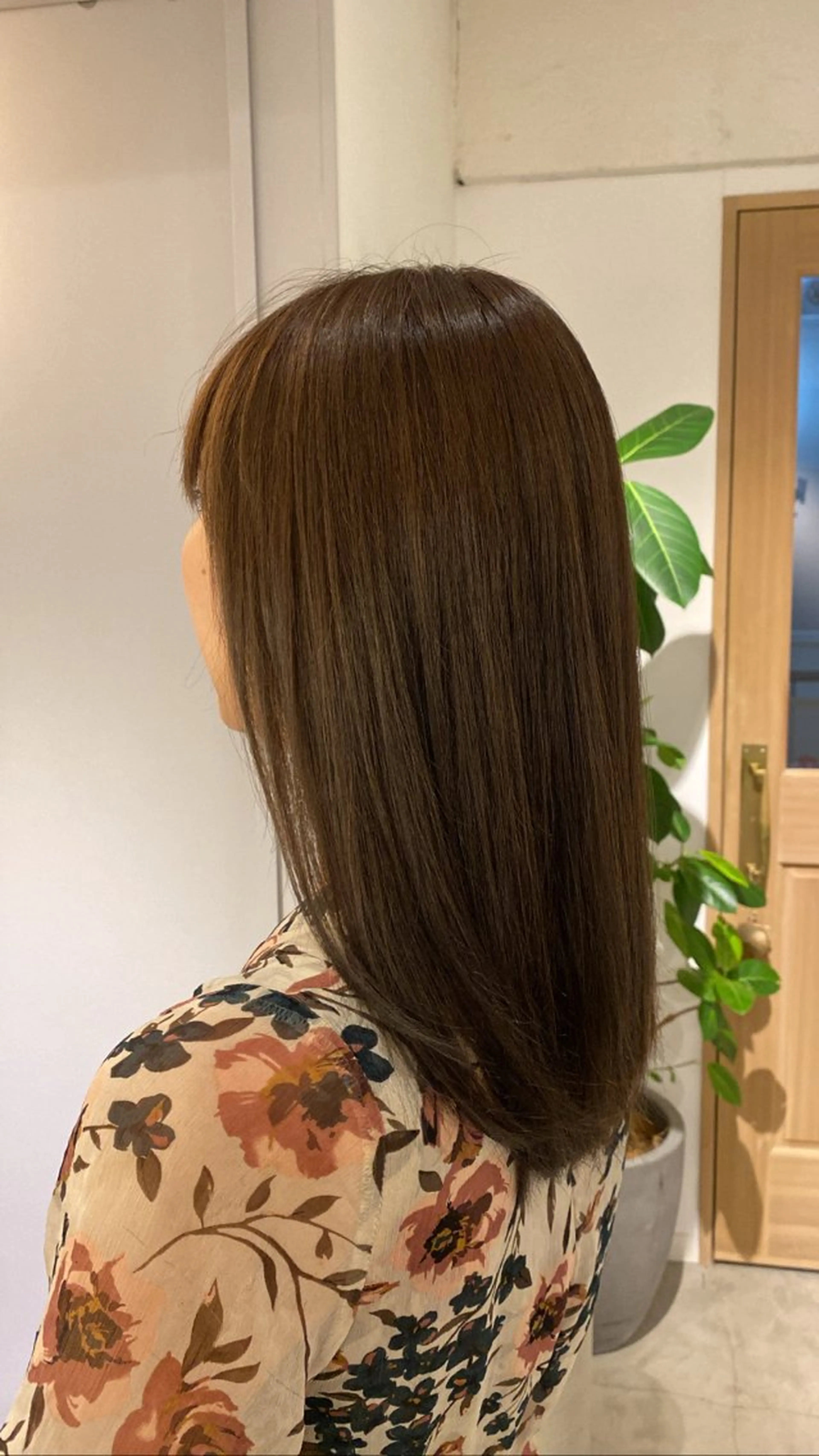 ミディアム カラー カラー/レイヤー /カット泉谷七登のヘアスタイル