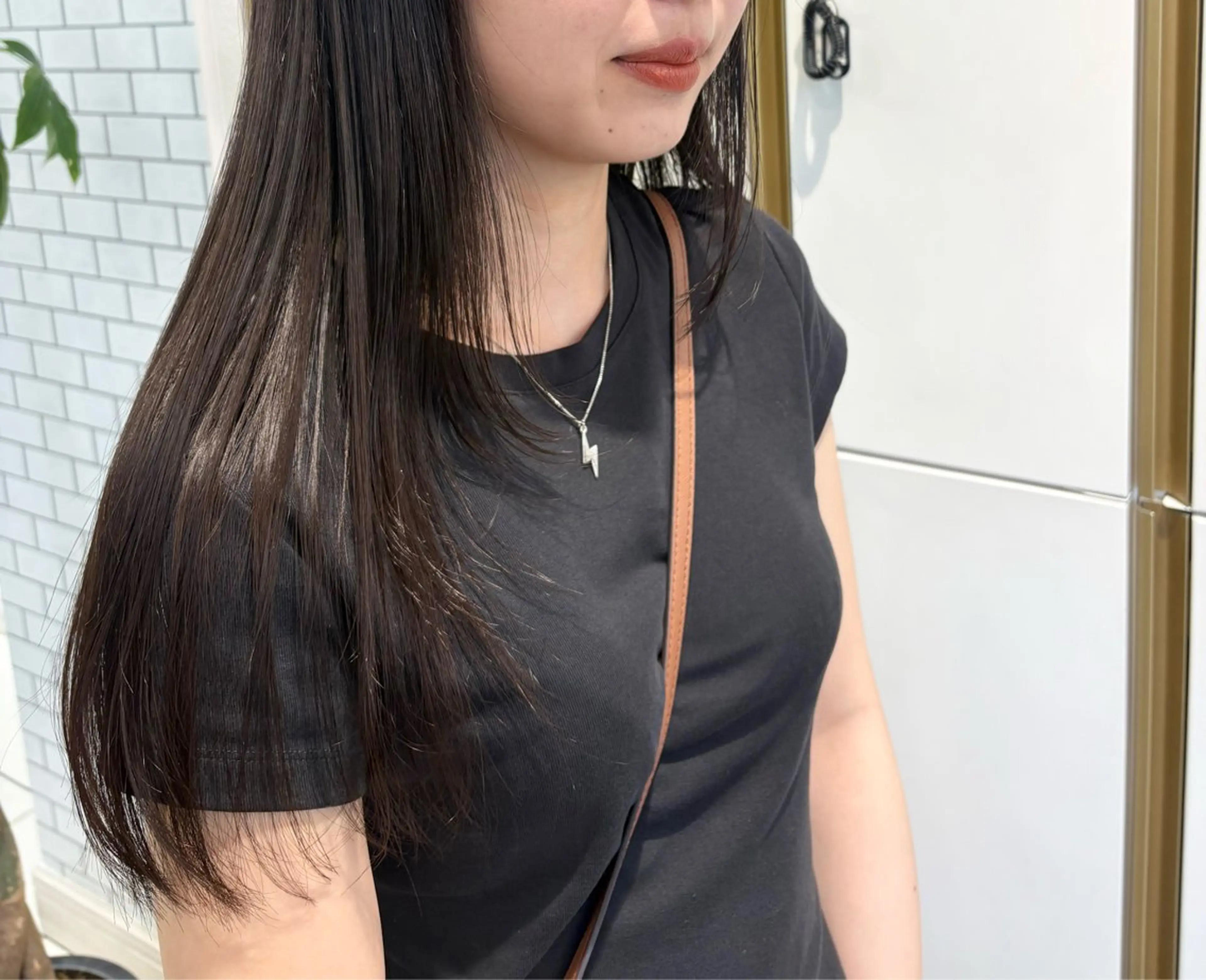 ロング レイヤーカット カット ブリーチ🫧艶カラー レイヤー韓国ヘアのヘアスタイル