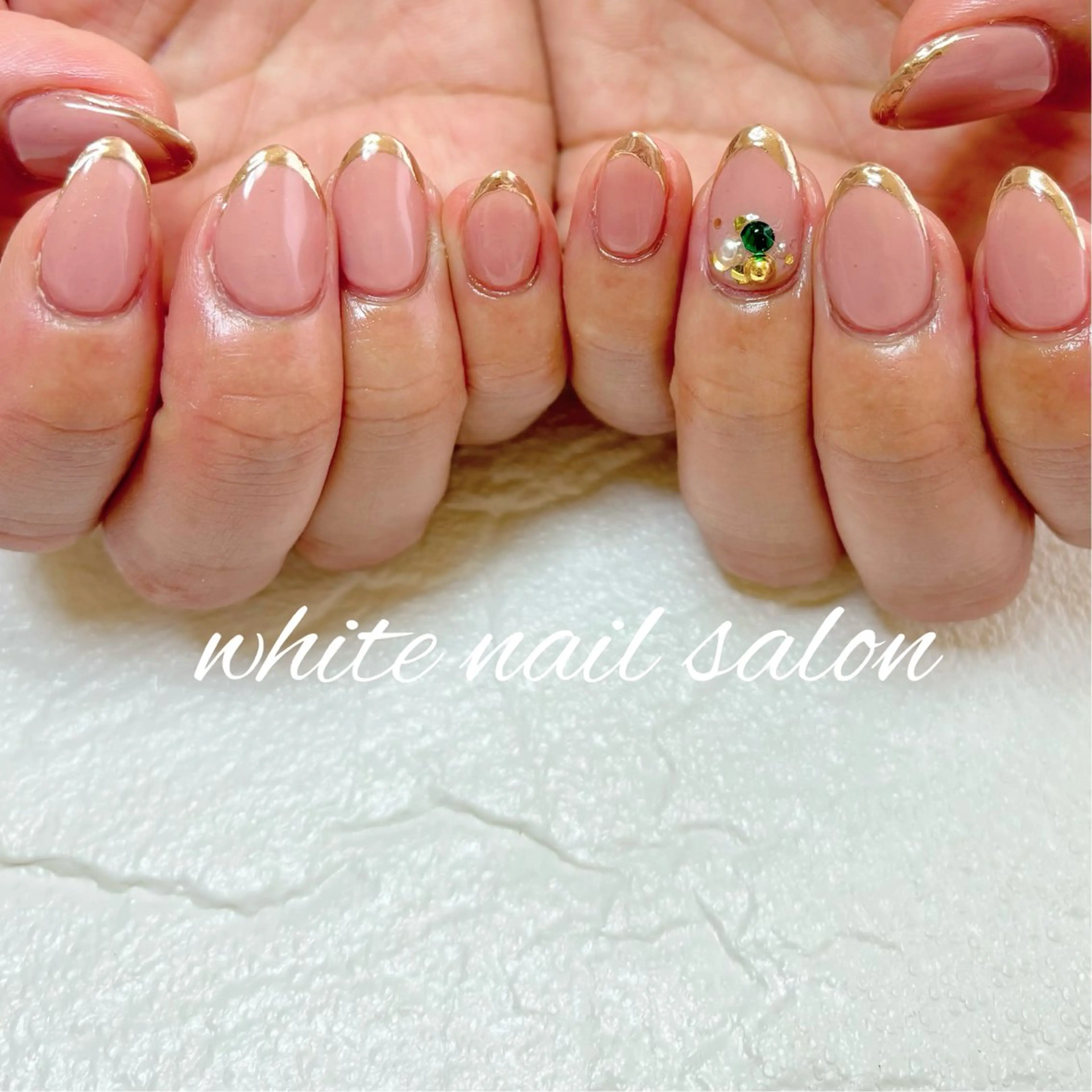 ネイル 持ち込み ホワイト ハンドネイル white nail salonのネイルデザイン
