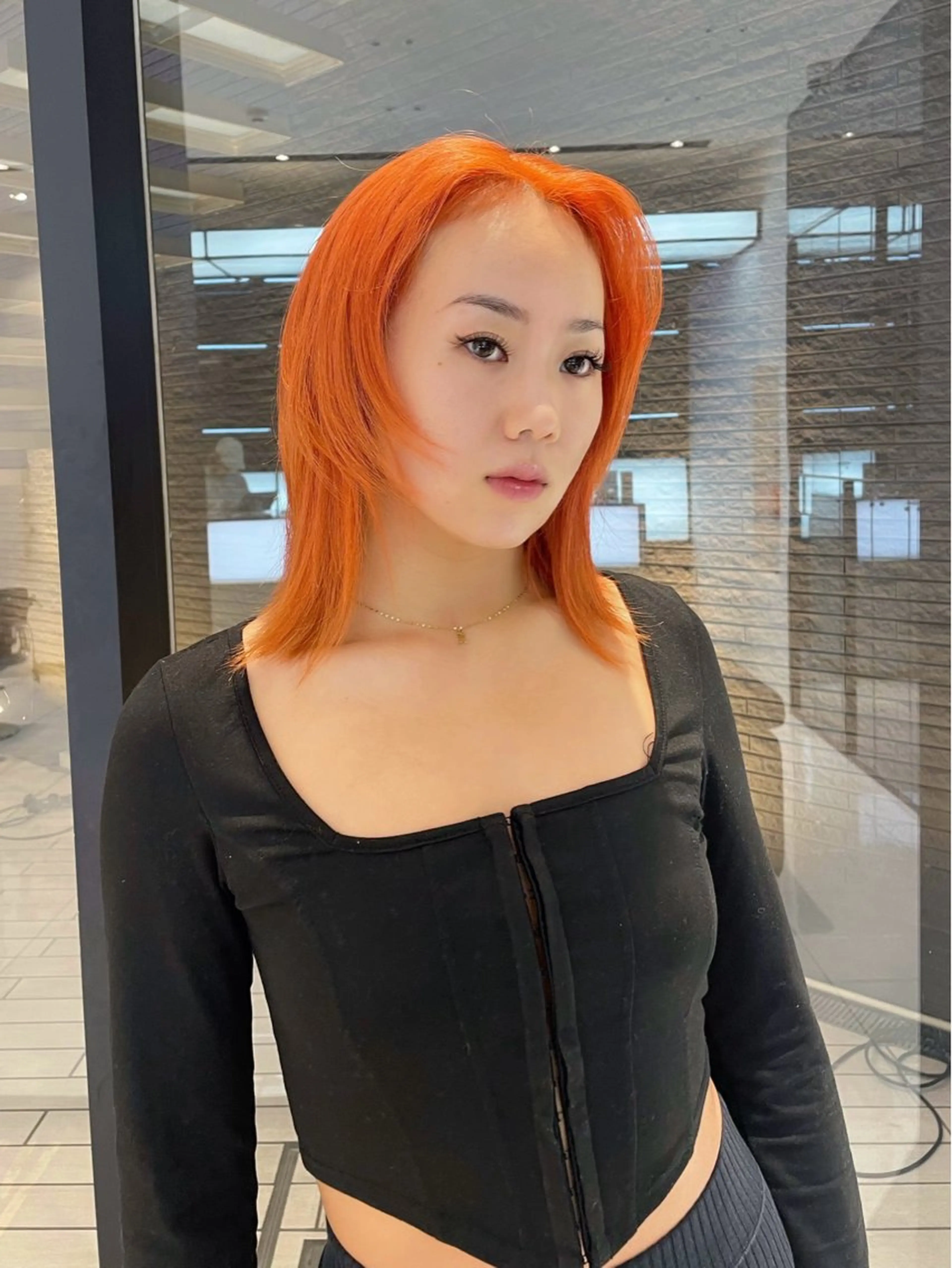 セミロング カラー ブリーチ オレンジ ヘアカラー トリートメント ヘアセット keen 吉祥寺所属・【韓国❤️海外ヘア】 AYAKAのヘアスタイル