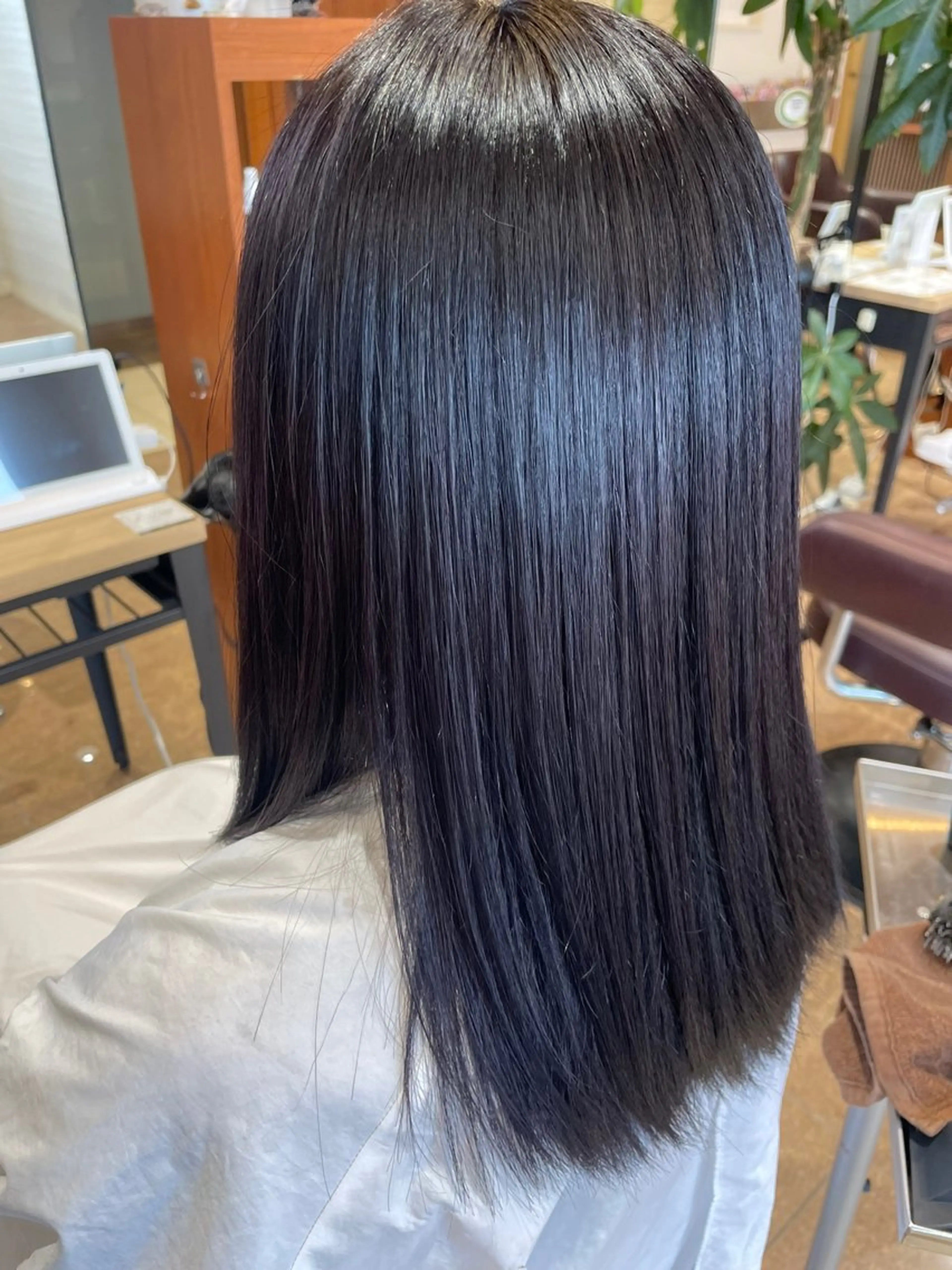 カラー 仙石 愛のヘアスタイル