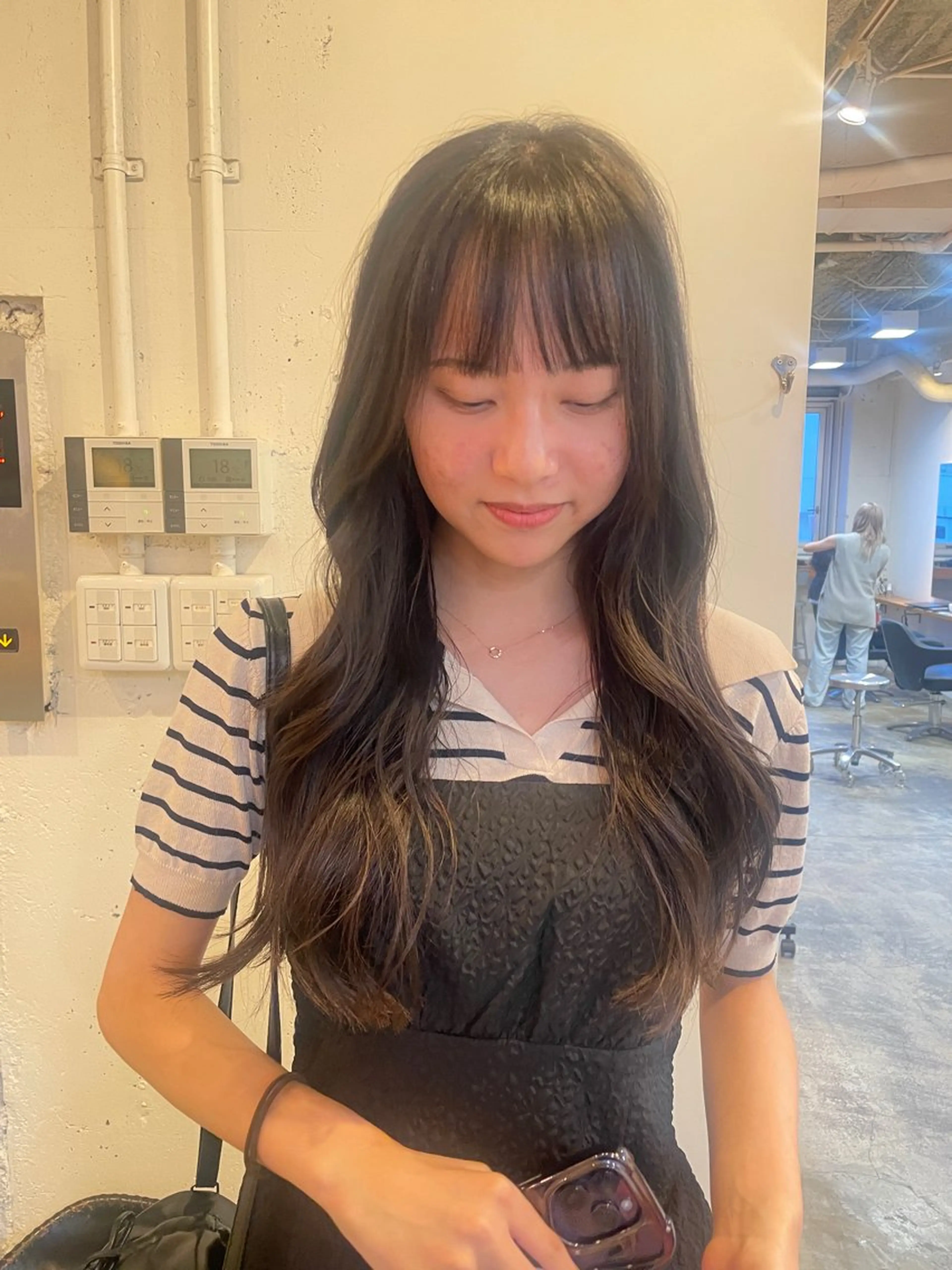 ロング カラー RIN／韓国ヘア レイヤーカットのヘアスタイル