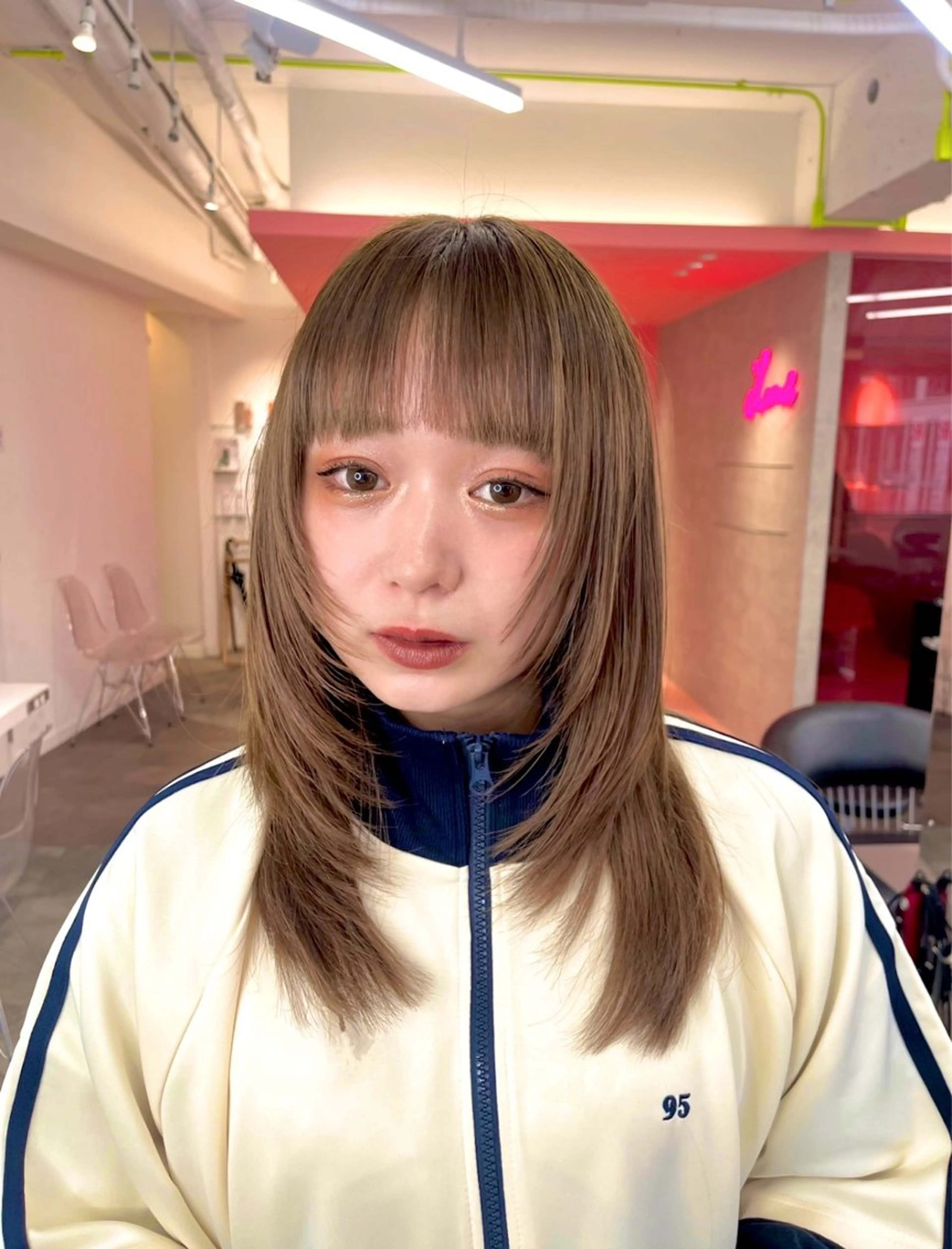 ミディアム 山崎/ボブ縮毛矯正 レイヤー髪質改善のヘアスタイル