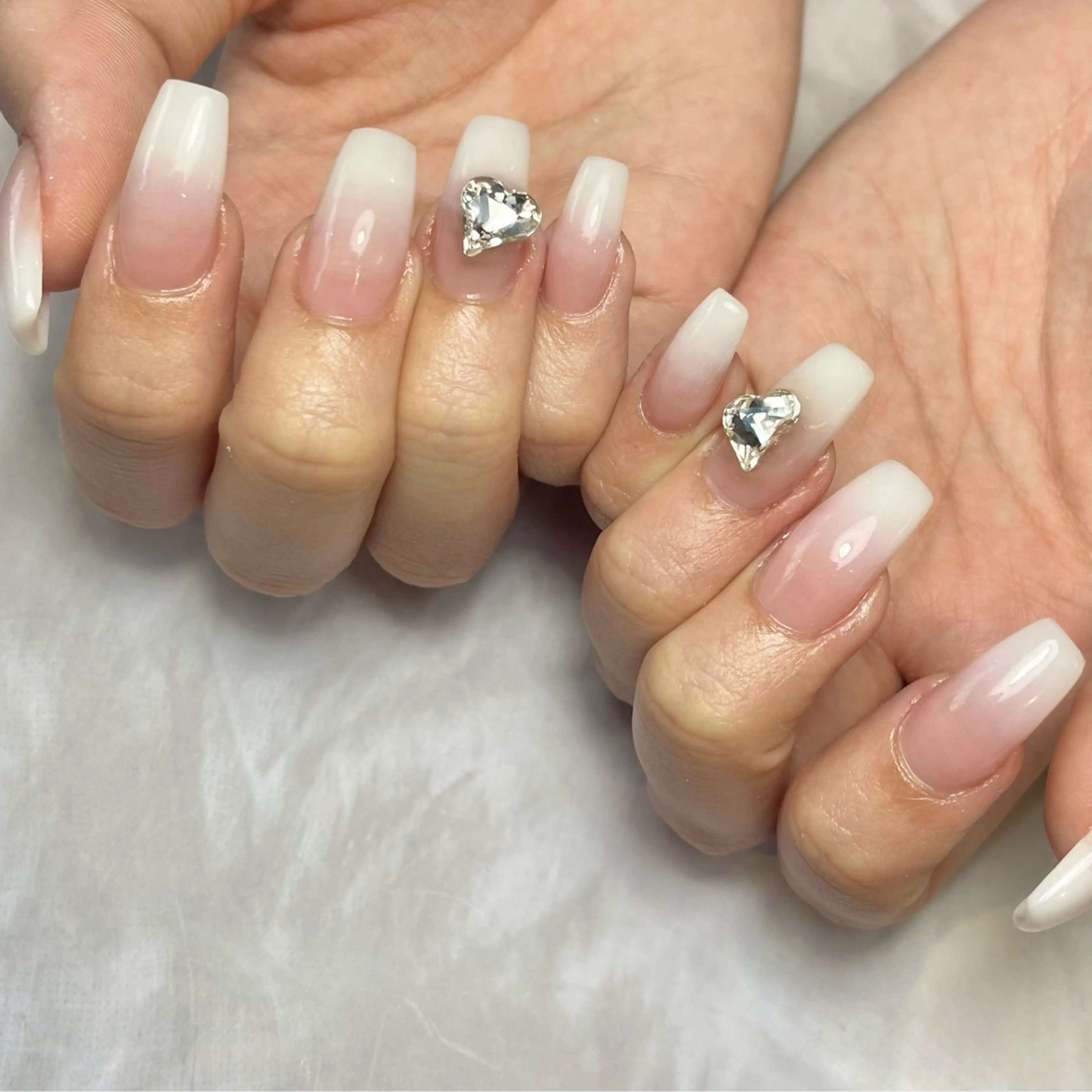 ネイル アートネイル グラデーション シンプルネイル Reflection marikoのネイルデザイン