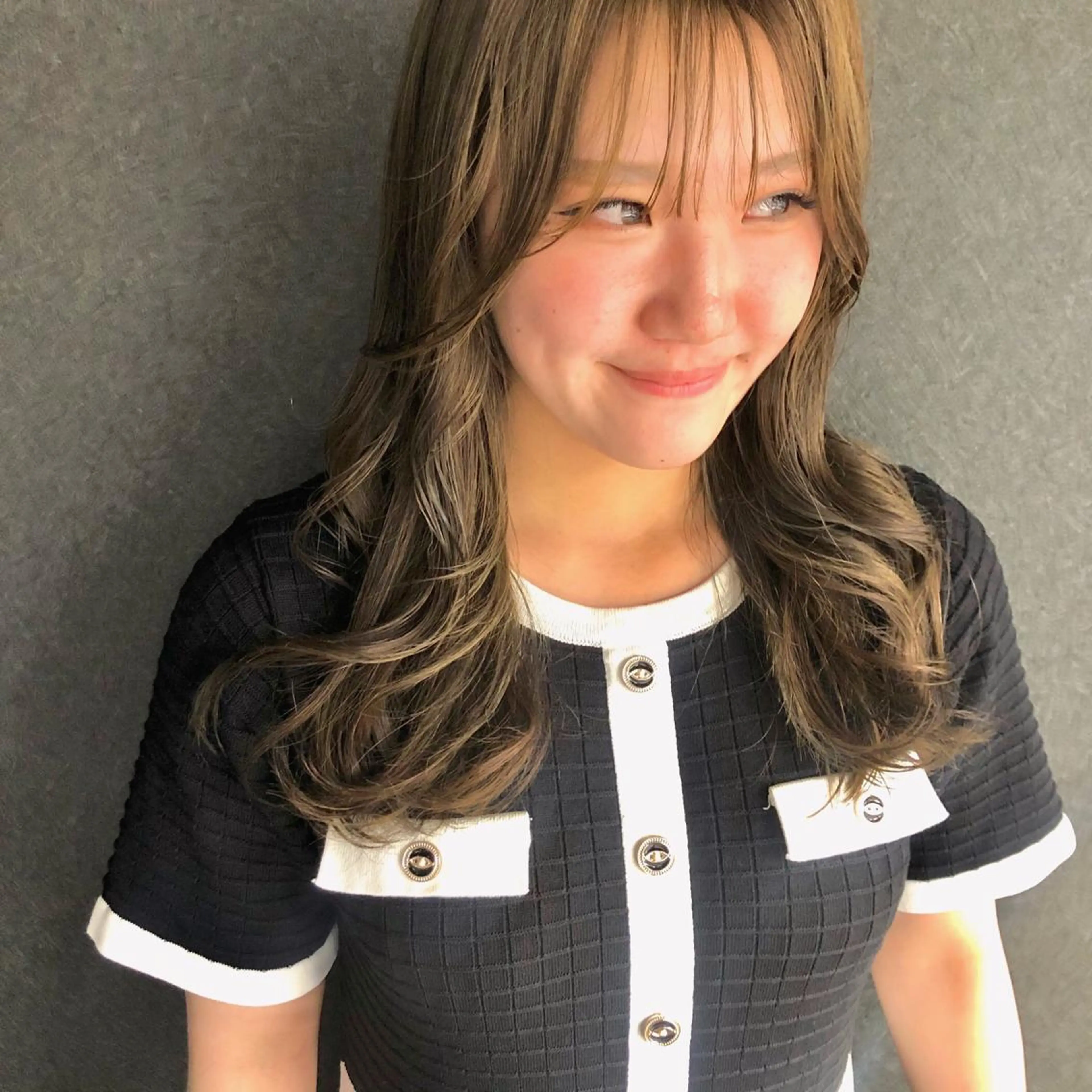 カラー シェアハピ ヤマモトのヘアスタイル